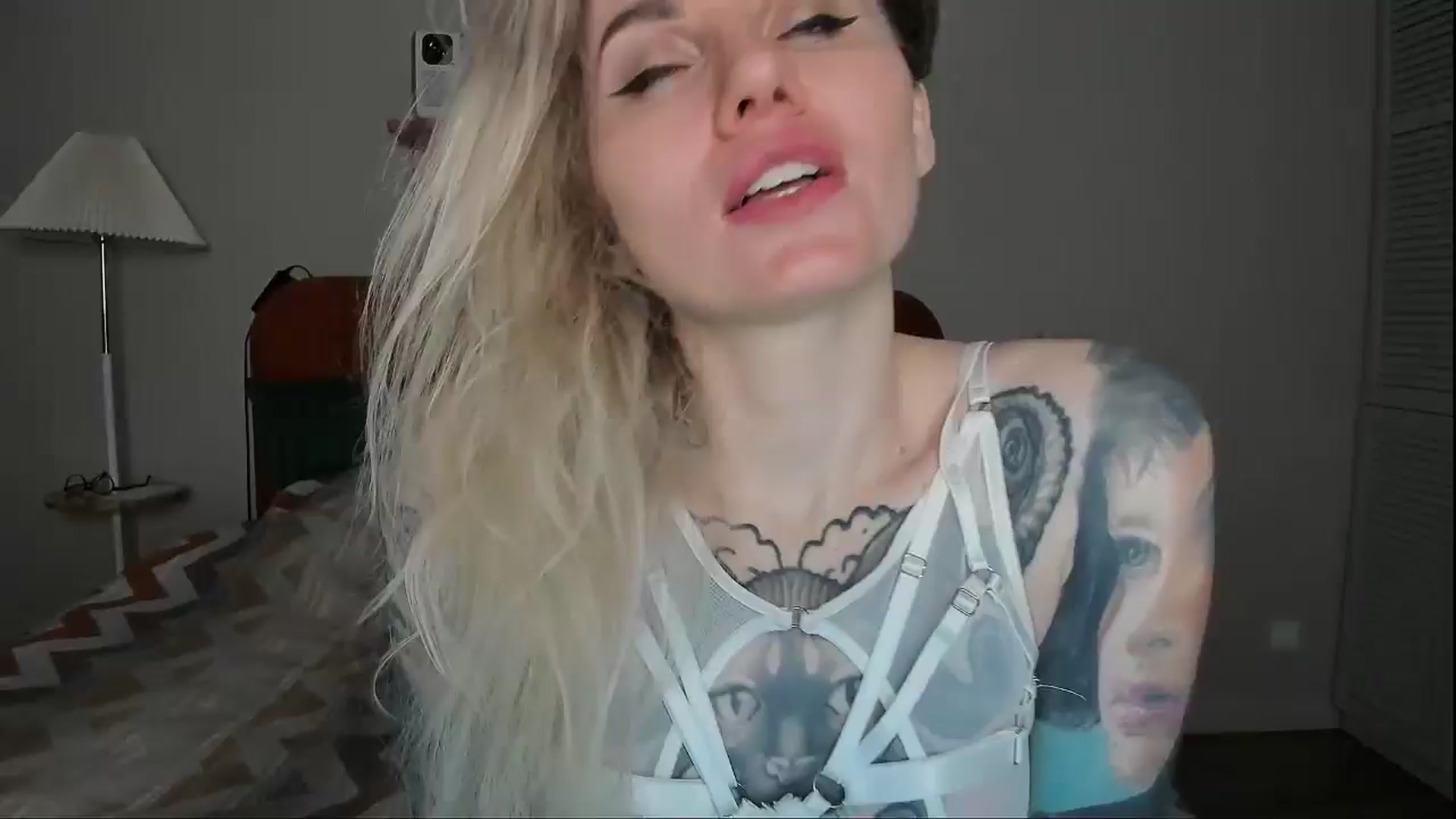 Gallery image thumbnail from Alexa_Smithhh's myfreecams stream on, 03/15/2025, 19:47 image 5 of 20