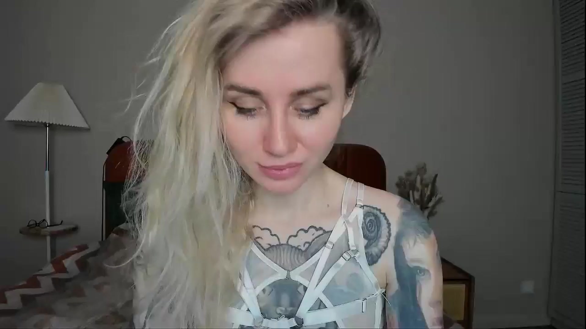 Gallery image thumbnail from Alexa_Smithhh's myfreecams stream on, 03/15/2025, 20:43 image 8 of 20
