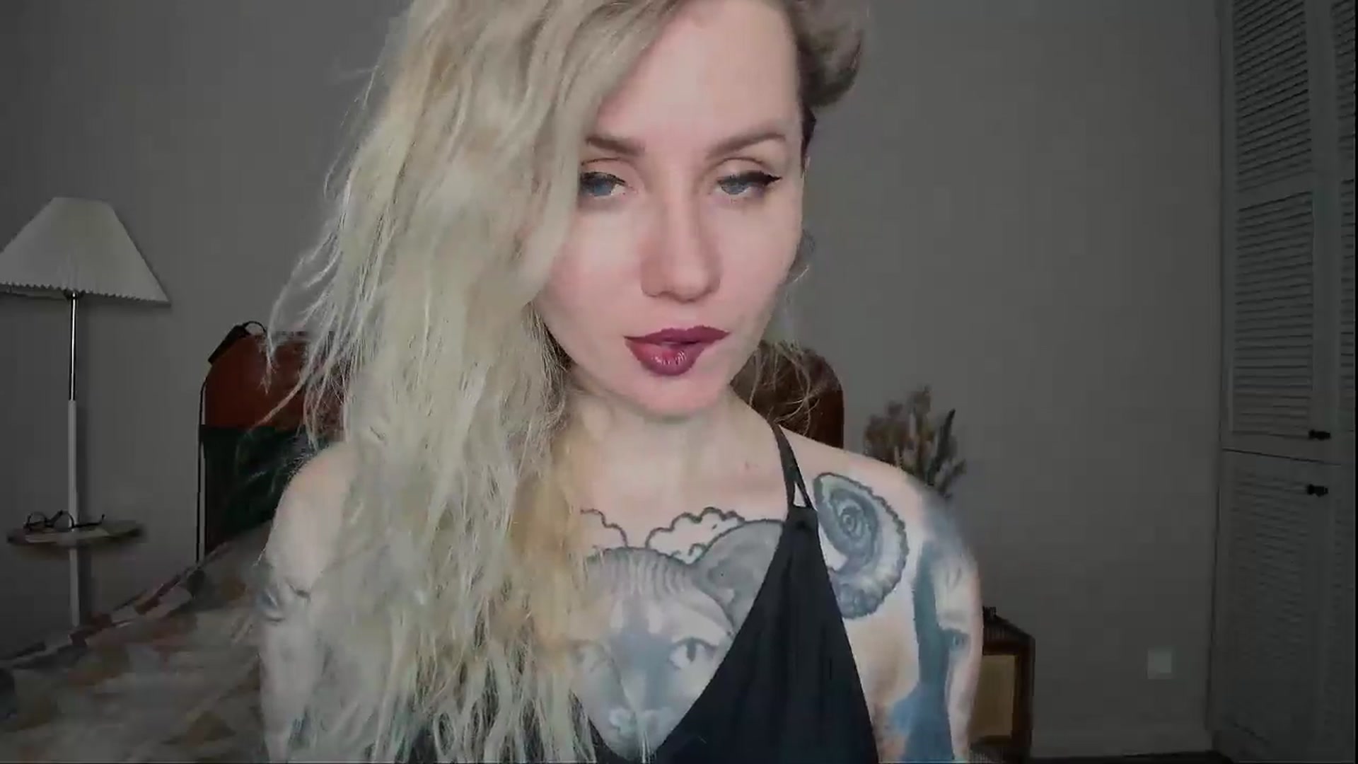 Gallery image thumbnail from Alexa_Smithhh's myfreecams stream on, 03/16/2025, 18:32 image 4 of 20