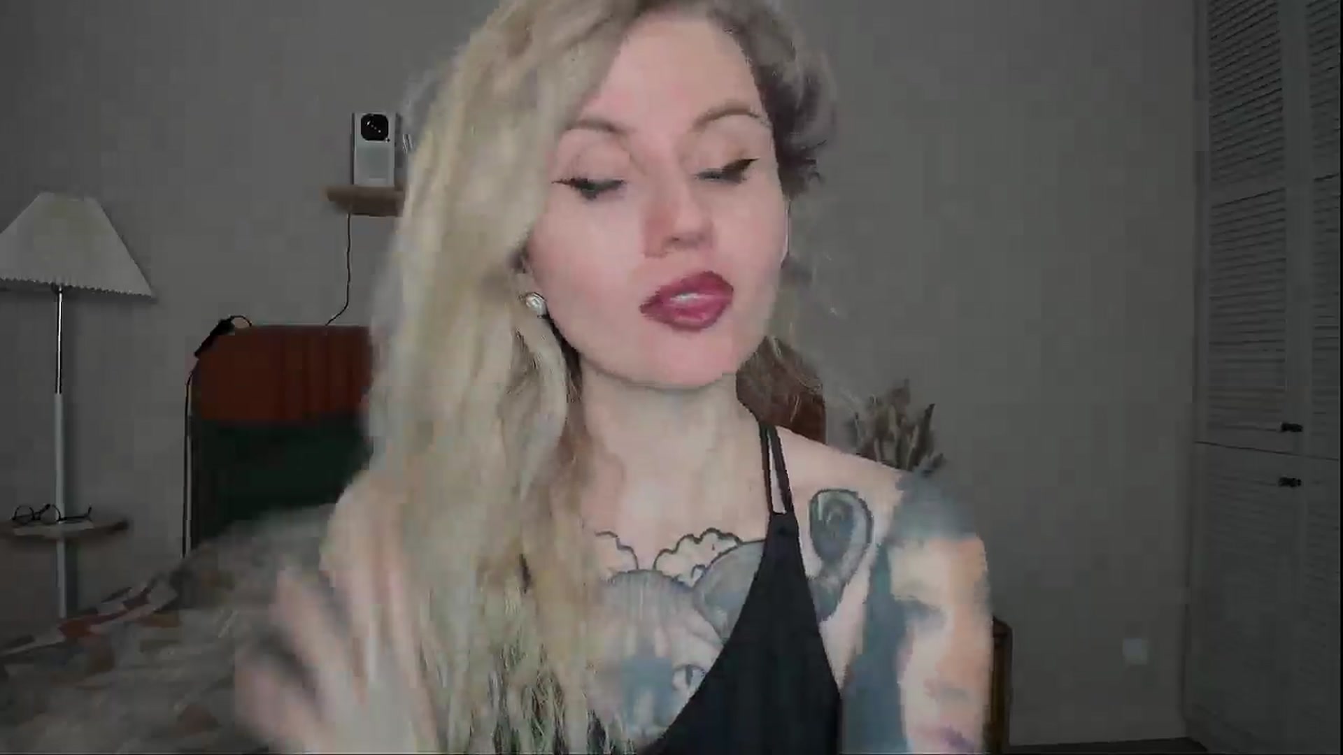 Gallery image thumbnail from Alexa_Smithhh's myfreecams stream on, 03/16/2025, 18:32 image 10 of 20