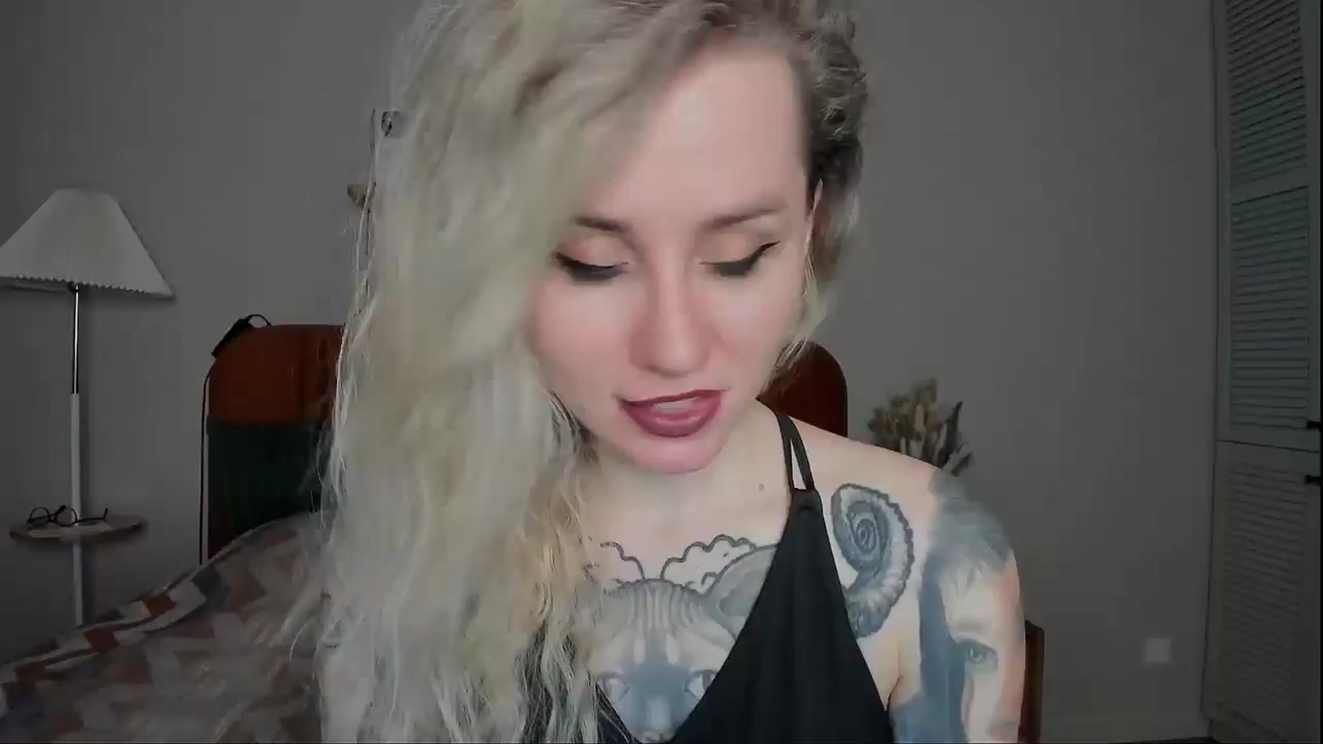Gallery image thumbnail from Alexa_Smithhh's myfreecams stream on, 03/16/2025, 19:02 image 4 of 20