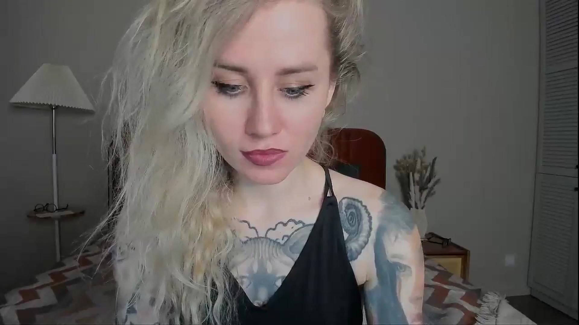 Gallery image thumbnail from Alexa_Smithhh's myfreecams stream on, 03/16/2025, 20:47 image 18 of 20