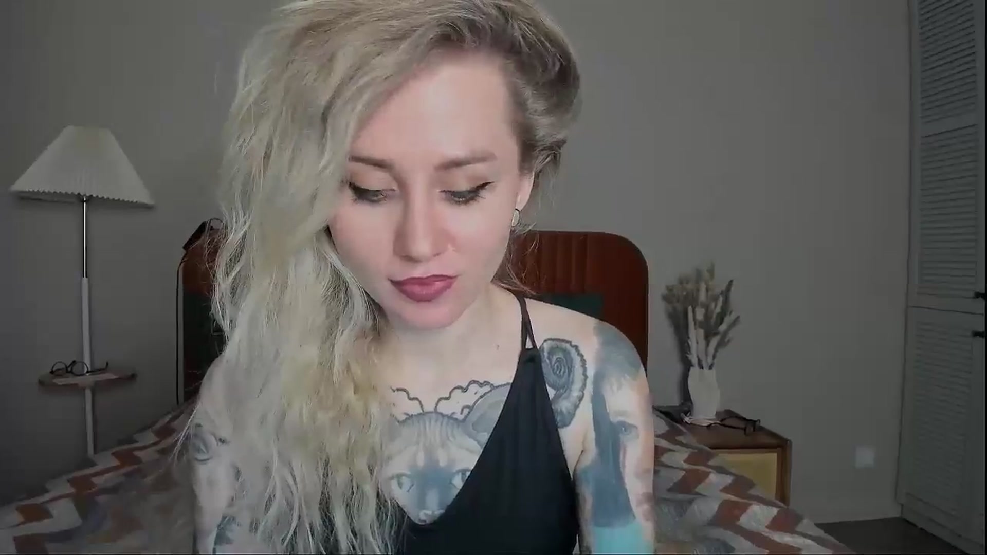 Gallery image thumbnail from Alexa_Smithhh's myfreecams stream on, 03/16/2025, 20:47 image 2 of 20