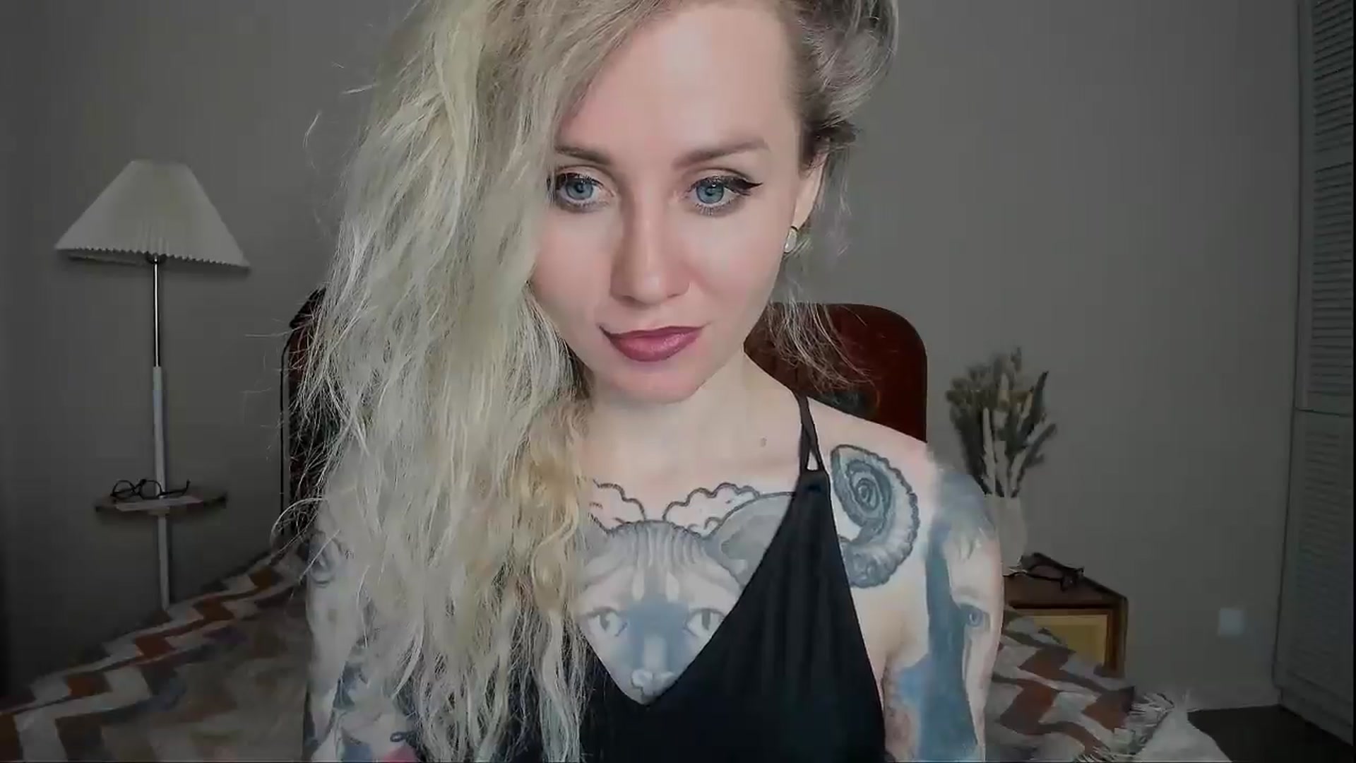 Gallery image thumbnail from Alexa_Smithhh's myfreecams stream on, 03/16/2025, 20:47 image 9 of 20