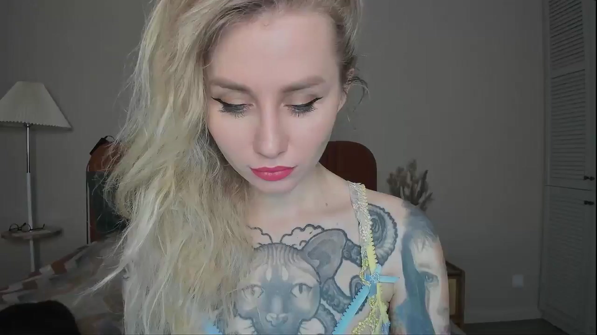 Gallery image thumbnail from Alexa_Smithhh's myfreecams stream on, 03/17/2025, 18:04 image 13 of 20