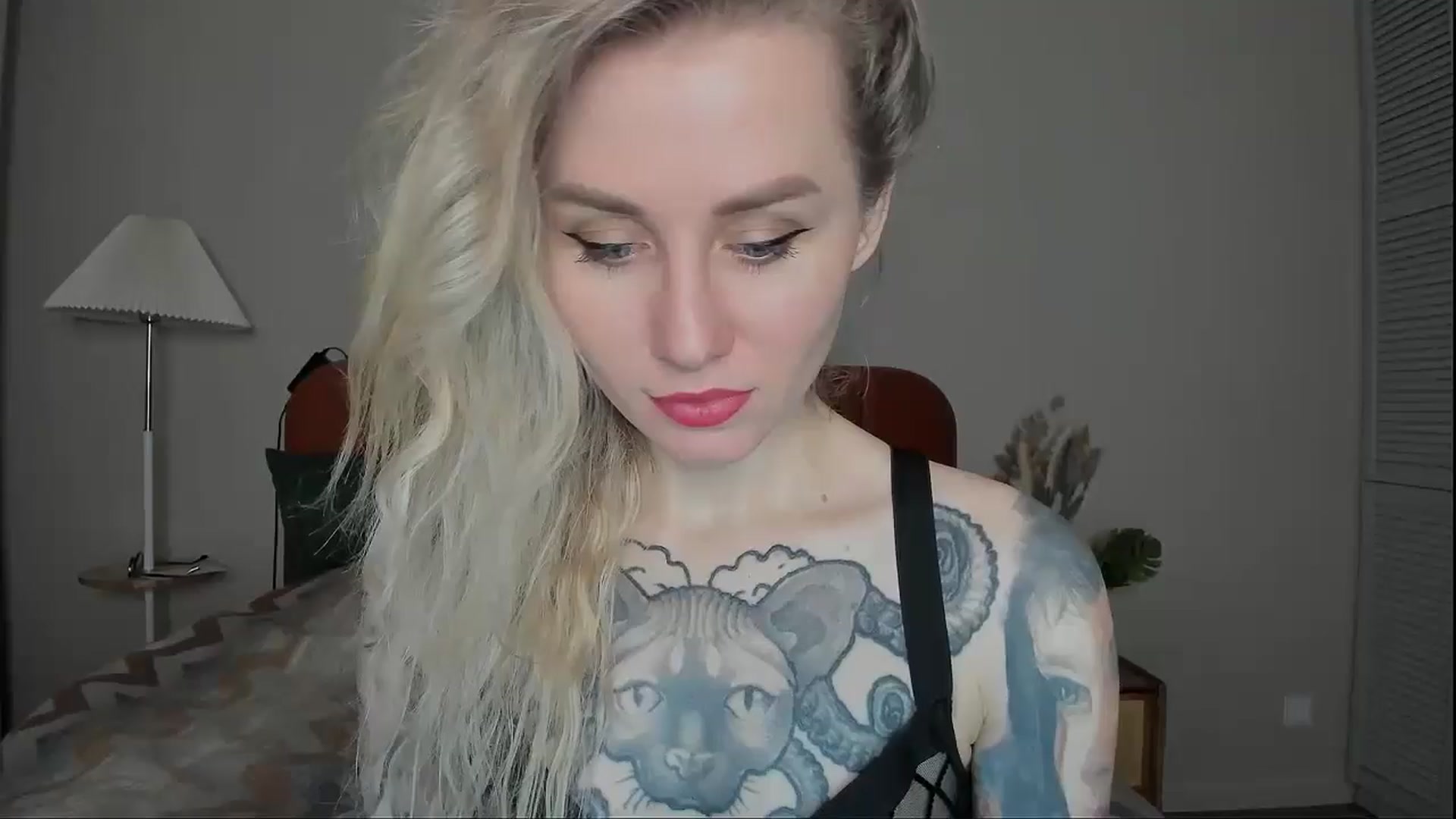 Gallery image thumbnail from Alexa_Smithhh's myfreecams stream on, 03/20/2025, 18:01 image 5 of 20