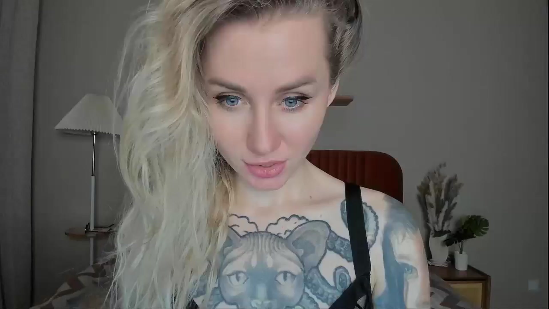 Gallery image thumbnail from Alexa_Smithhh's myfreecams stream on, 03/20/2025, 20:48 image 2 of 20