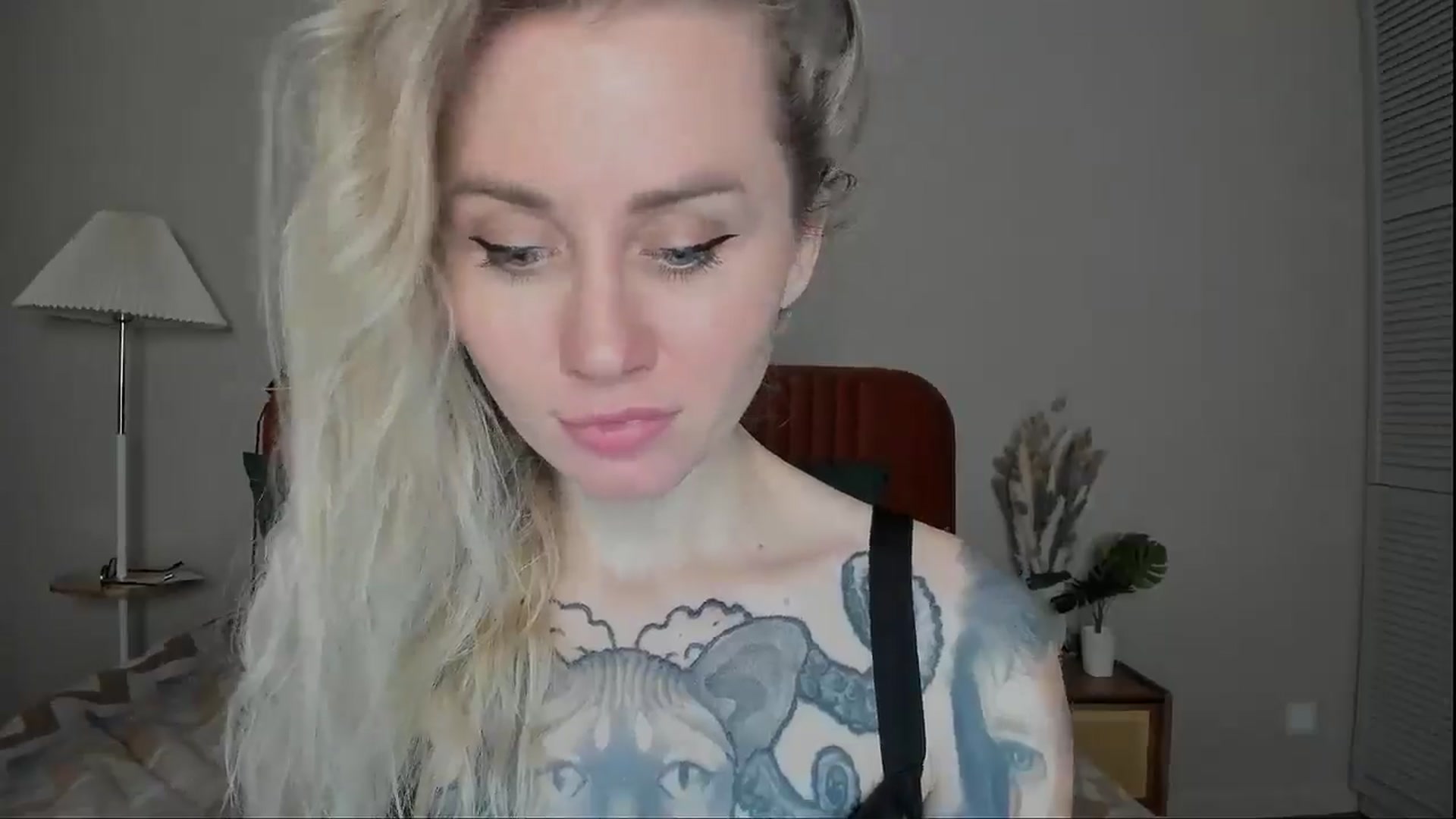 Gallery image thumbnail from Alexa_Smithhh's myfreecams stream on, 03/20/2025, 20:48 image 7 of 20