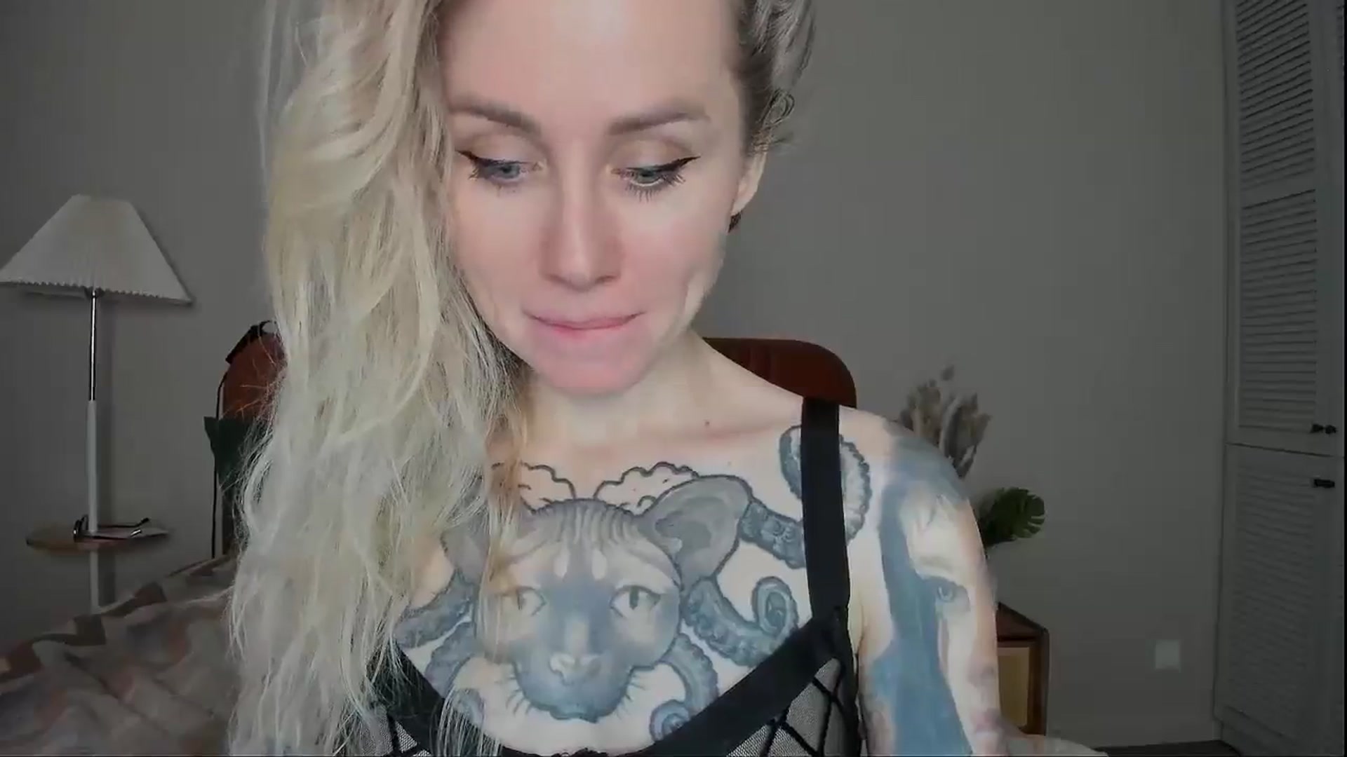 Gallery image thumbnail from Alexa_Smithhh's myfreecams stream on, 03/20/2025, 20:48 image 4 of 20