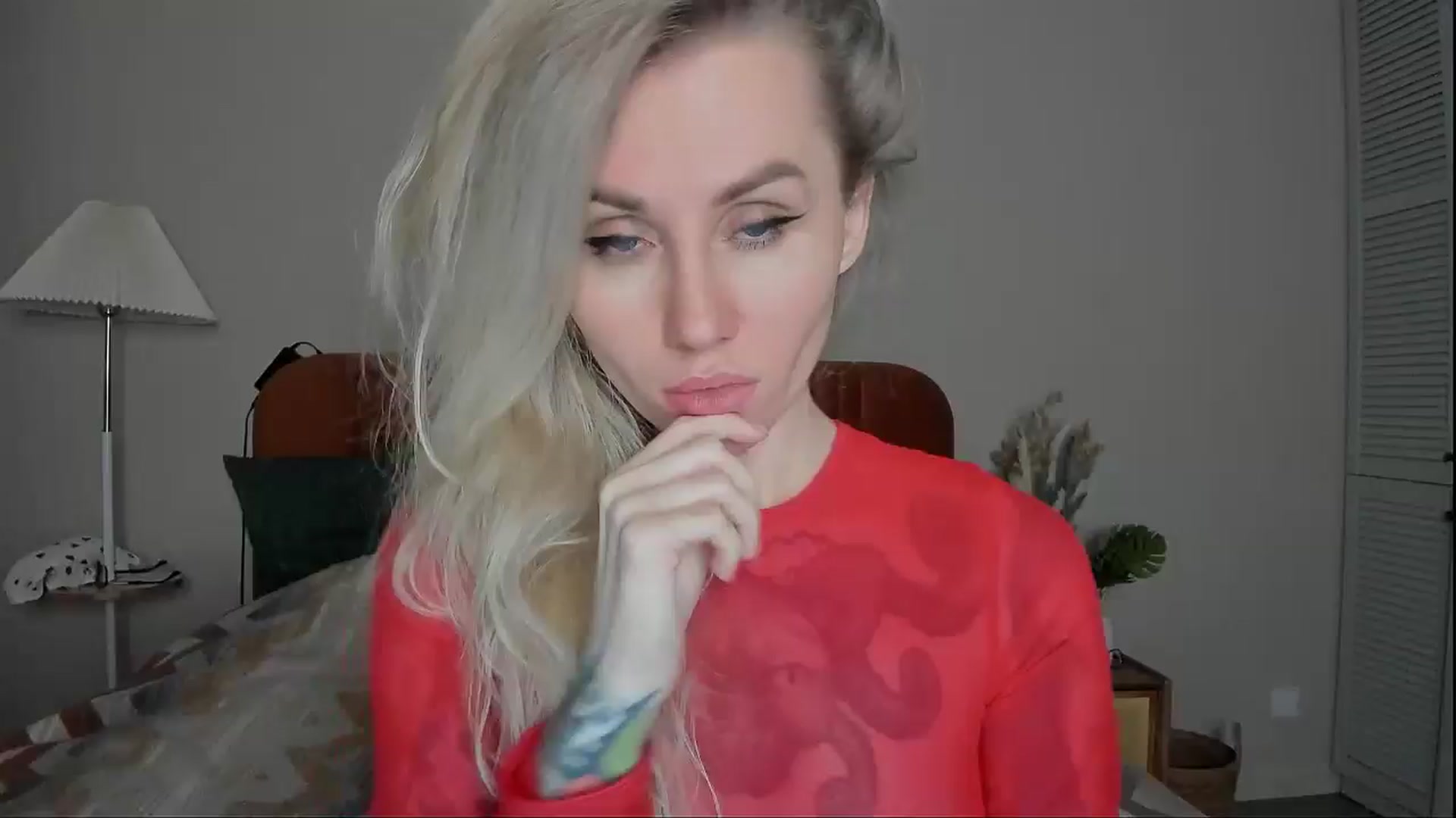 Gallery image thumbnail from Alexa_Smithhh's myfreecams stream on, 03/21/2025, 19:38 image 19 of 20