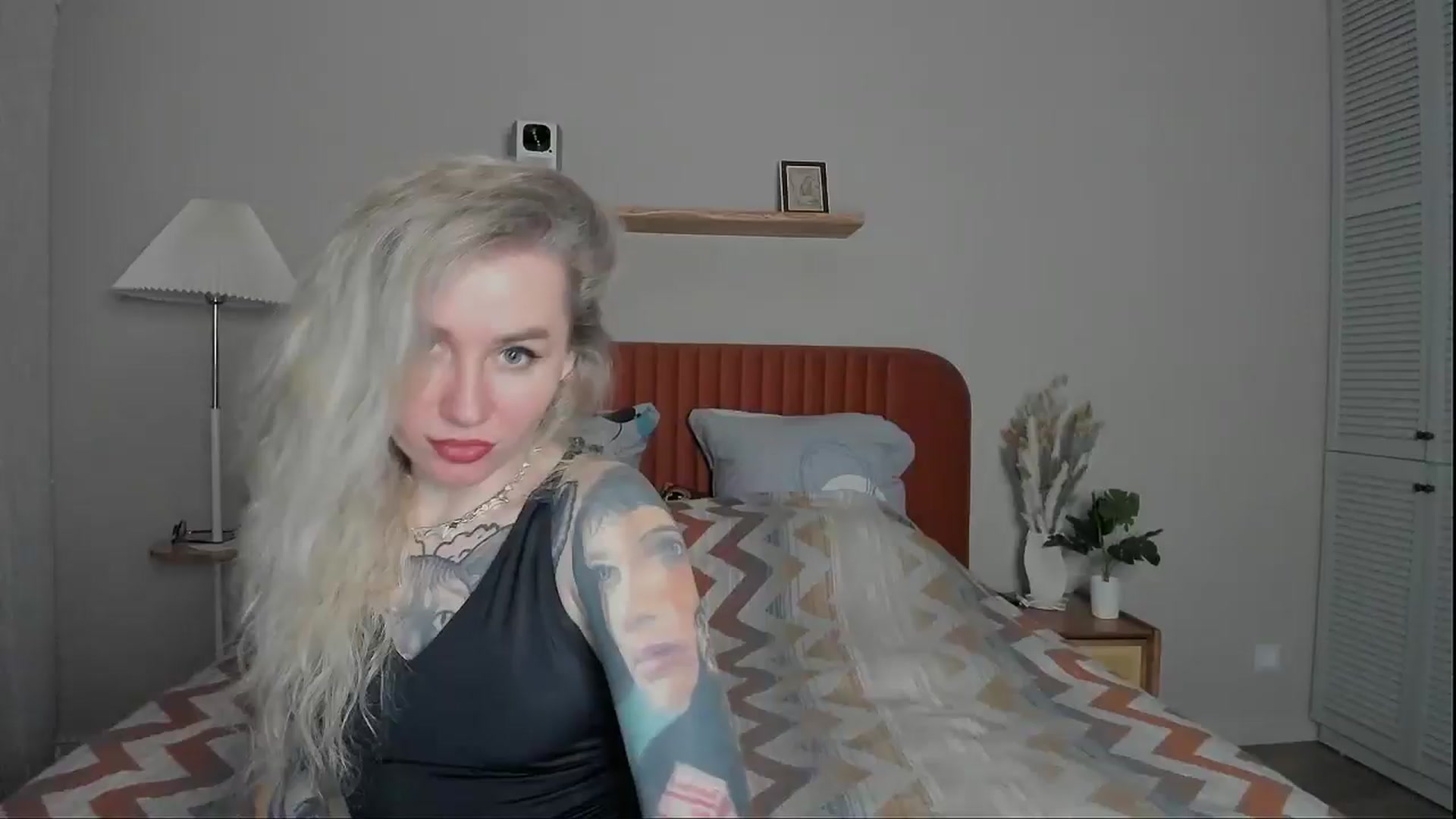 Gallery image thumbnail from Alexa_Smithhh's myfreecams stream on, 03/24/2025, 18:57 image 12 of 20