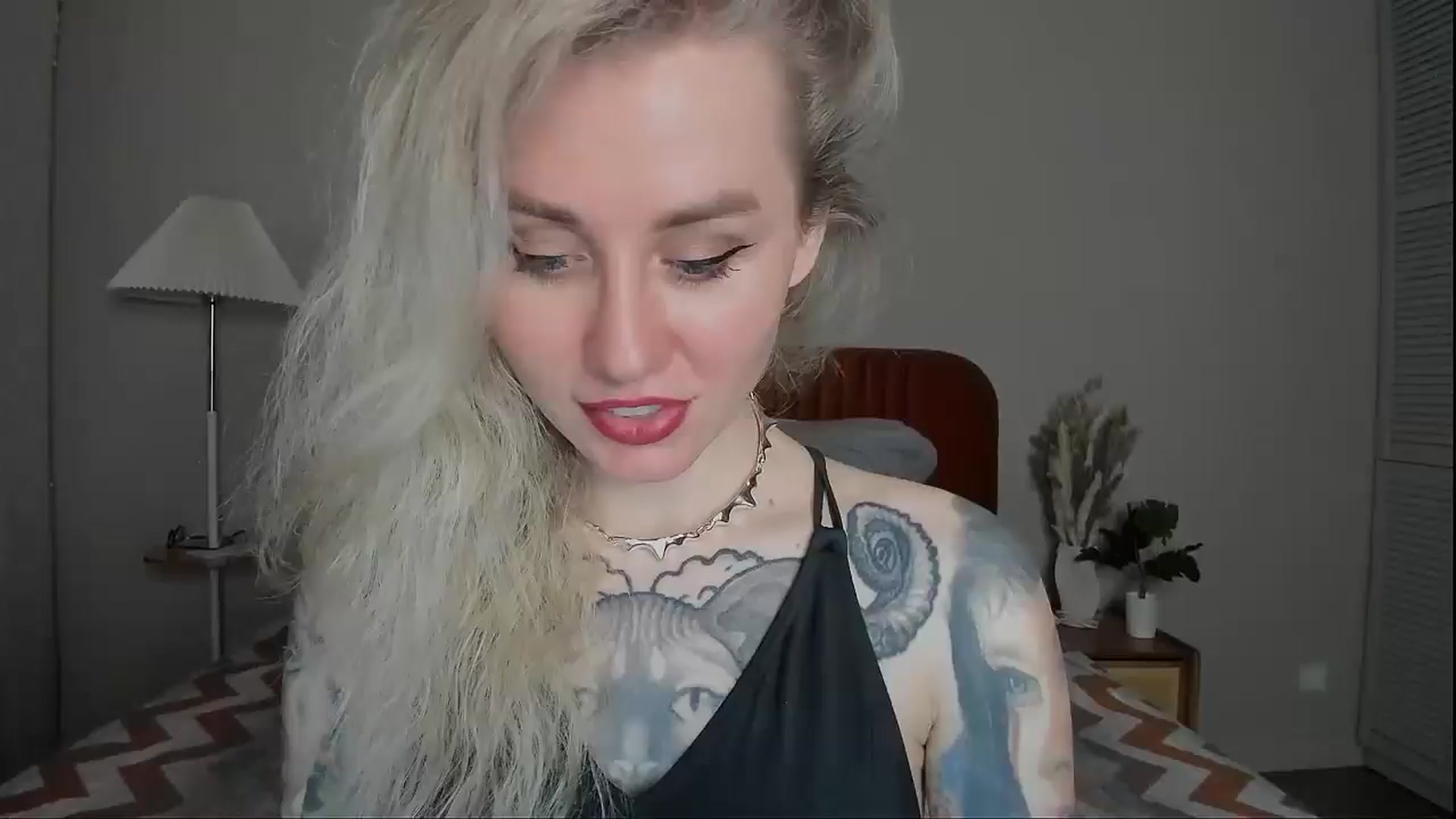 Gallery image thumbnail from Alexa_Smithhh's myfreecams stream on, 03/24/2025, 18:57 image 3 of 20