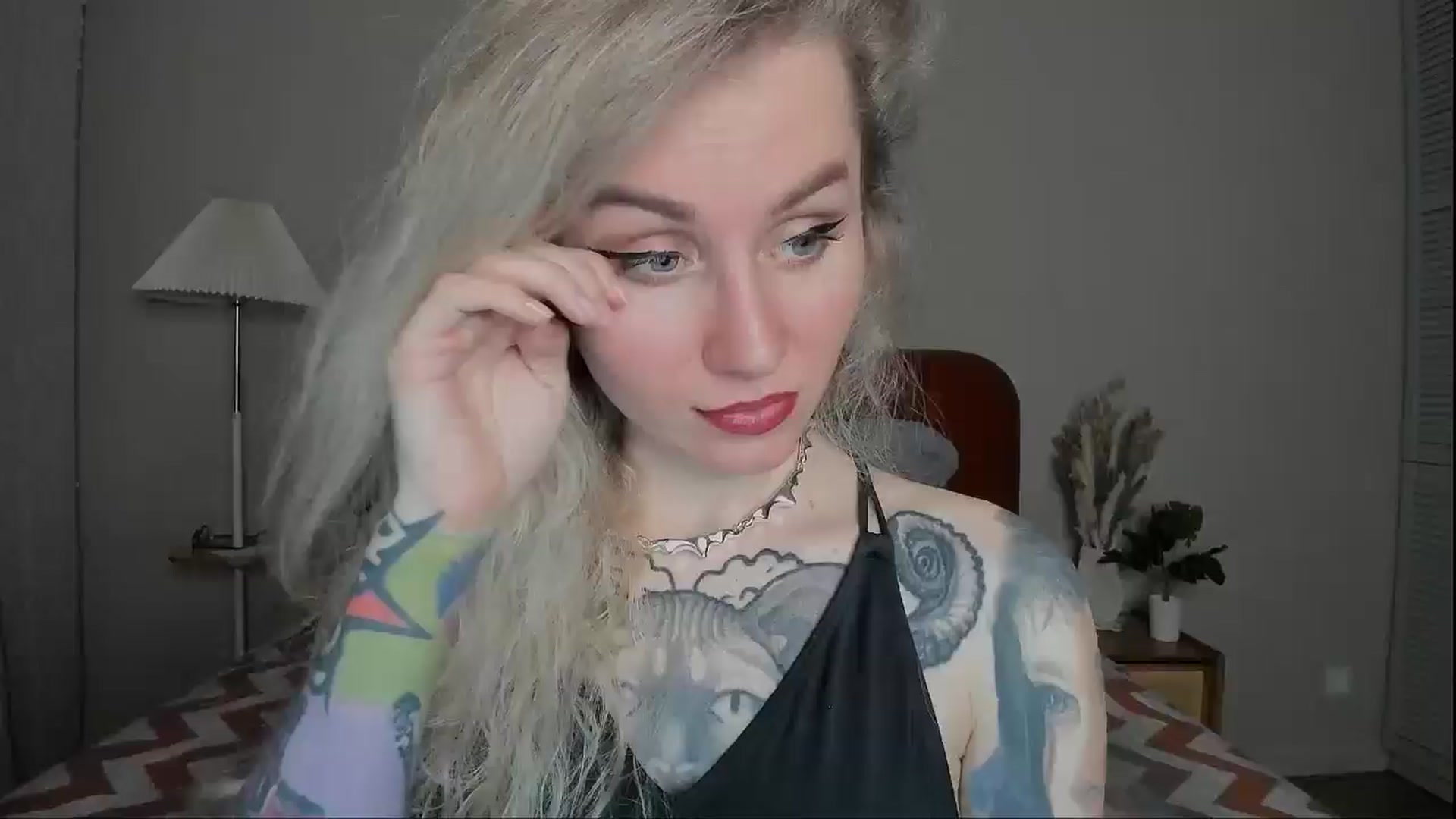 Gallery image thumbnail from Alexa_Smithhh's myfreecams stream on, 03/24/2025, 18:57 image 10 of 20