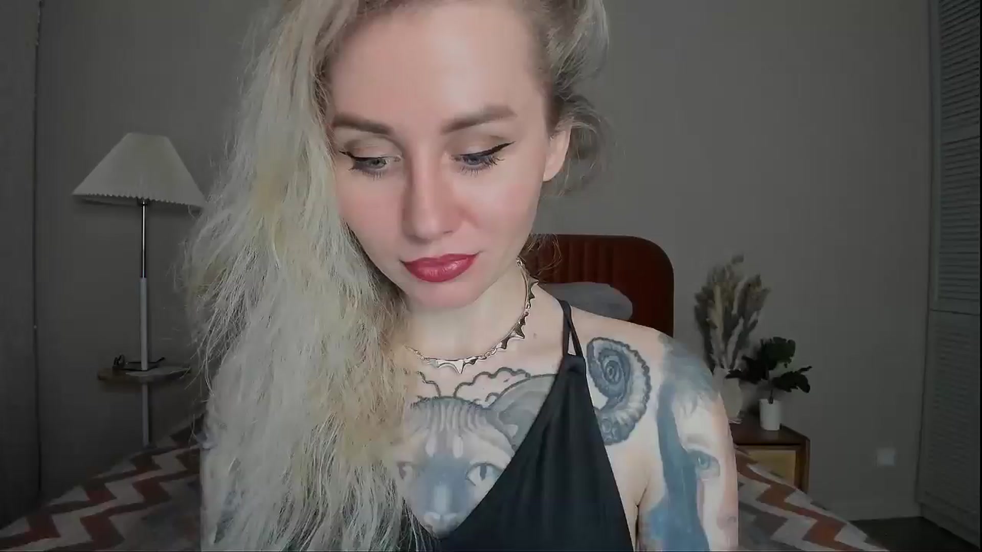 Gallery image thumbnail from Alexa_Smithhh's myfreecams stream on, 03/24/2025, 18:57 image 2 of 20