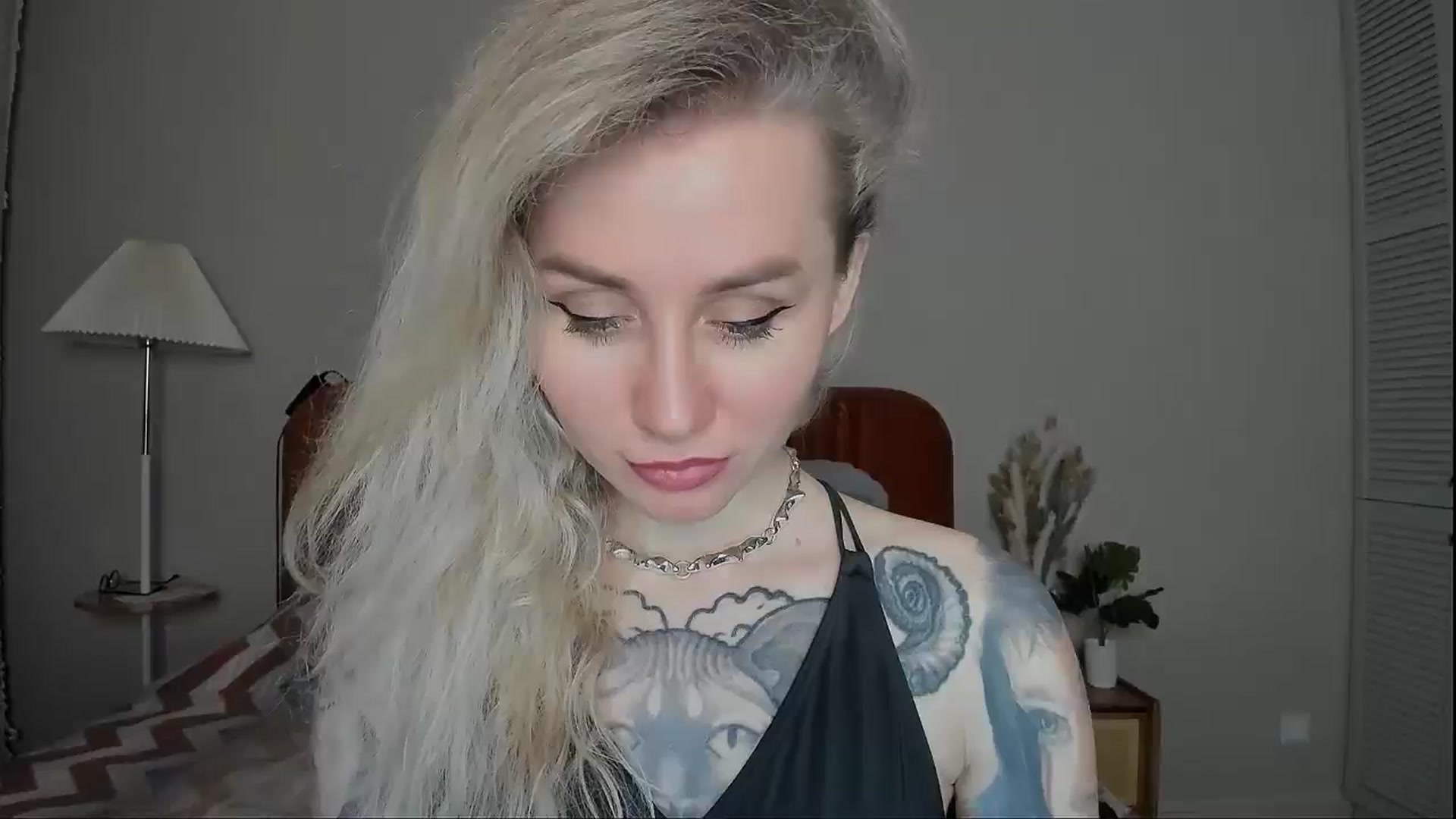 Gallery image thumbnail from Alexa_Smithhh's myfreecams stream on, 03/24/2025, 20:15 image 13 of 20