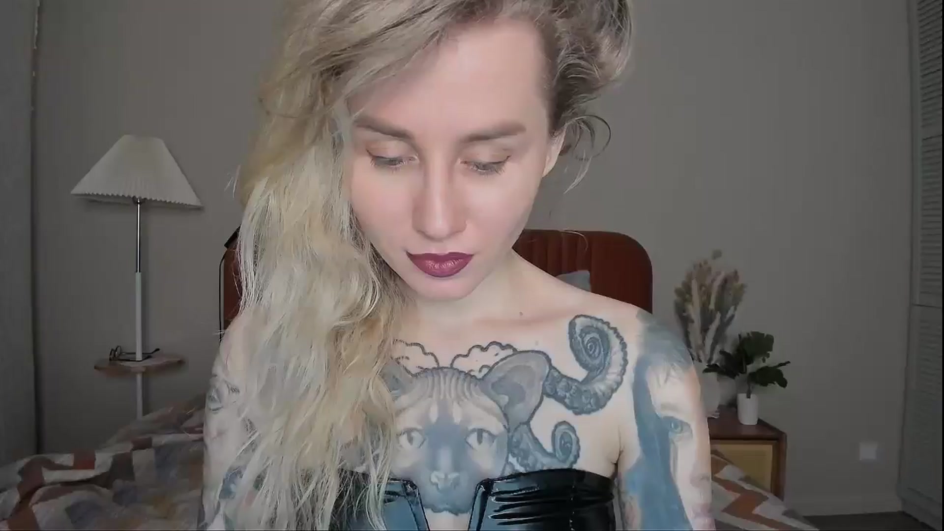Gallery image thumbnail from Alexa_Smithhh's myfreecams stream on, 03/25/2025, 18:00 image 11 of 20