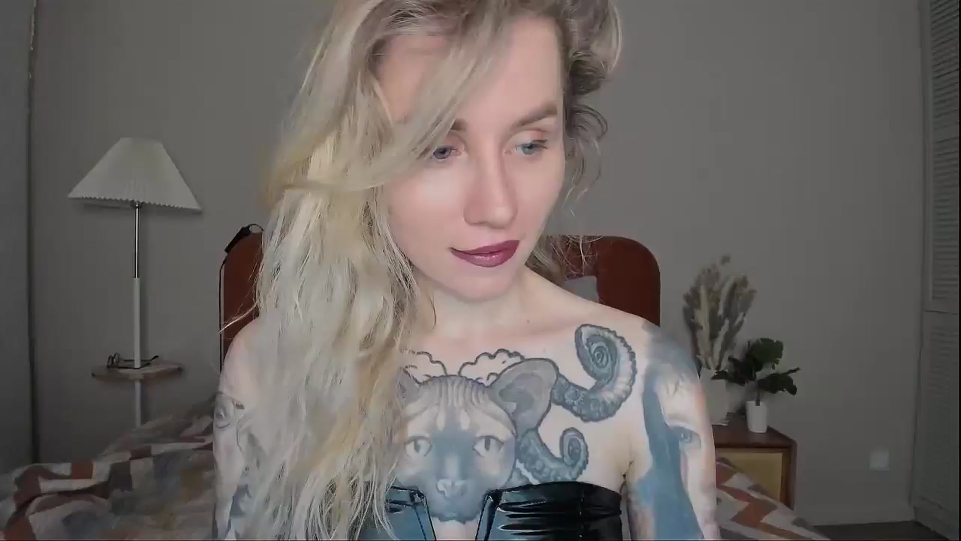 Gallery image thumbnail from Alexa_Smithhh's myfreecams stream on, 03/25/2025, 18:00 image 20 of 20