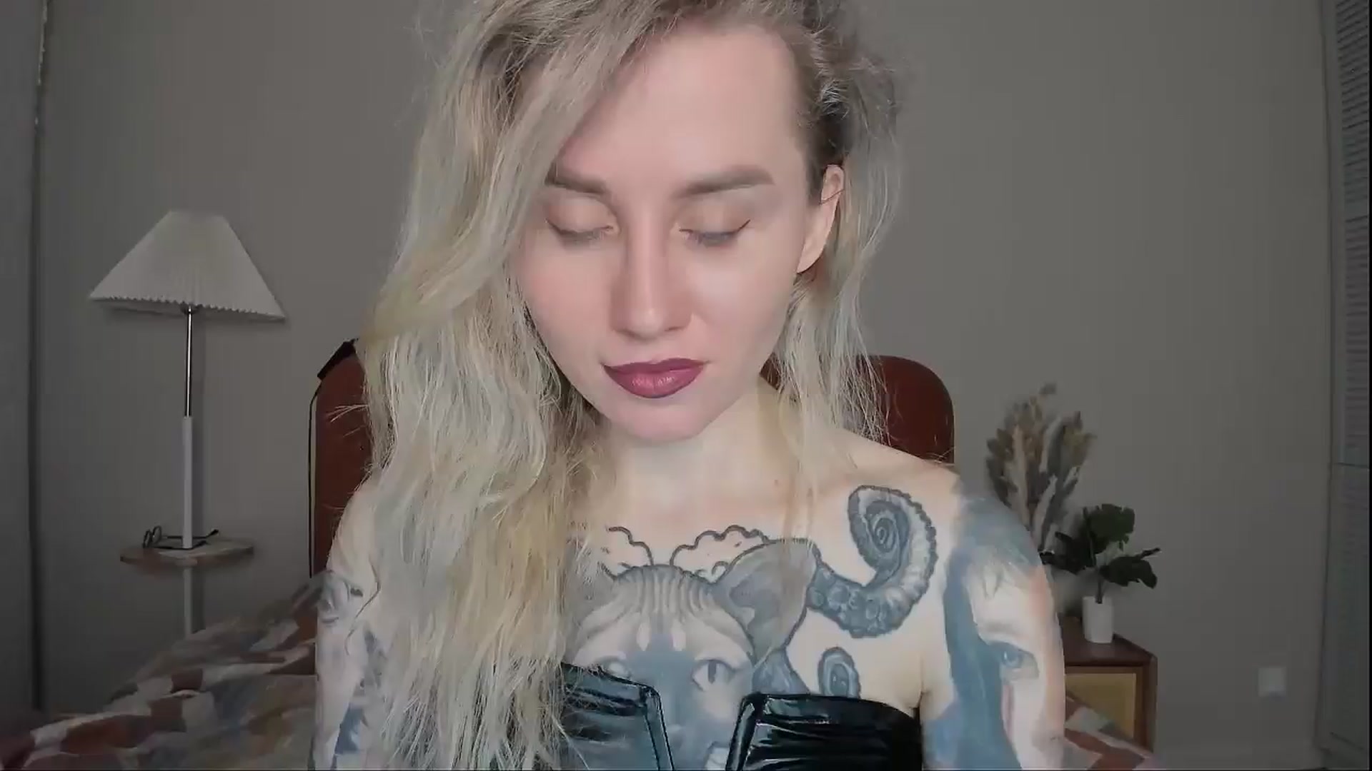 Gallery image thumbnail from Alexa_Smithhh's myfreecams stream on, 03/25/2025, 20:33 image 2 of 20