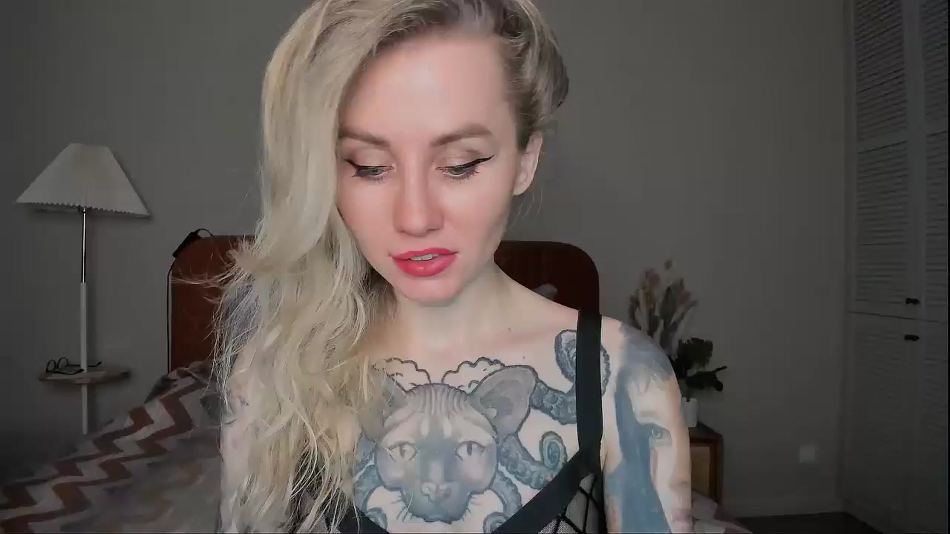 Gallery image thumbnail from Alexa_Smithhh's myfreecams stream on, 03/27/2025, 18:03 image 12 of 20