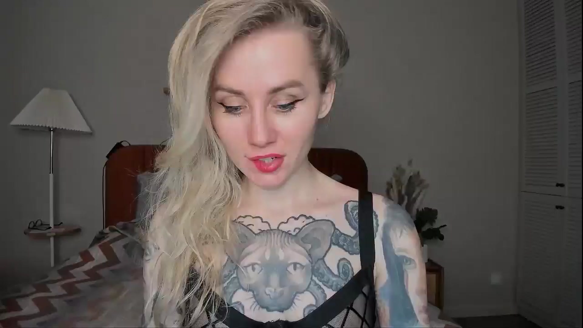 Gallery image thumbnail from Alexa_Smithhh's myfreecams stream on, 03/27/2025, 18:03 image 8 of 20