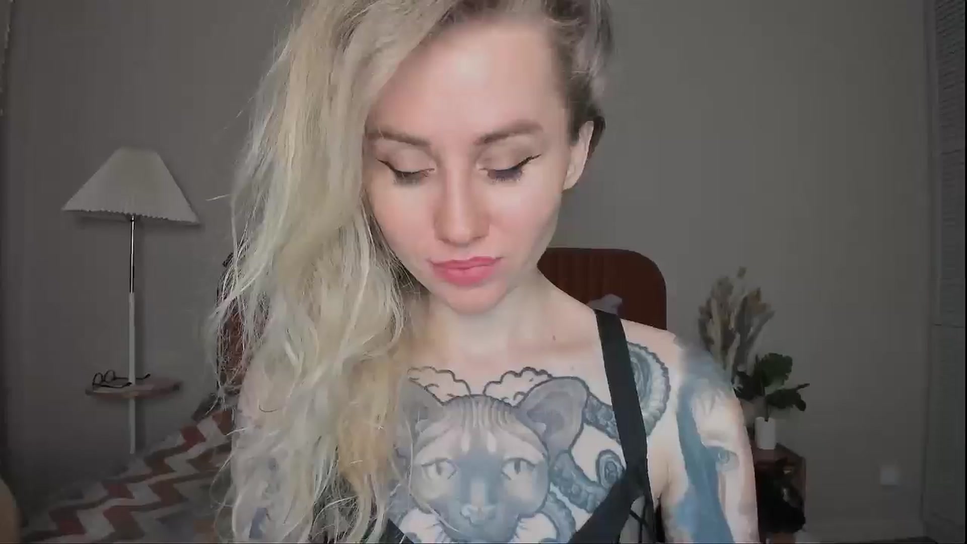 Gallery image thumbnail from Alexa_Smithhh's myfreecams stream on, 03/27/2025, 19:40 image 16 of 20