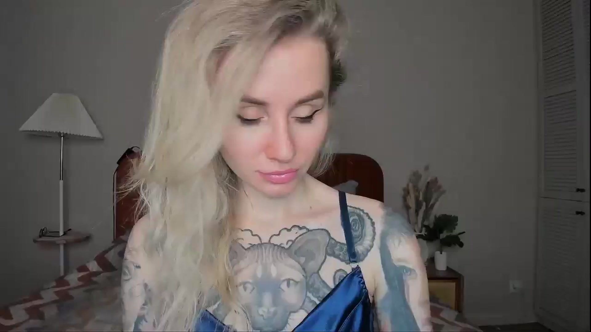 Gallery image thumbnail from Alexa_Smithhh's myfreecams stream on, 03/28/2025, 18:01 image 12 of 20