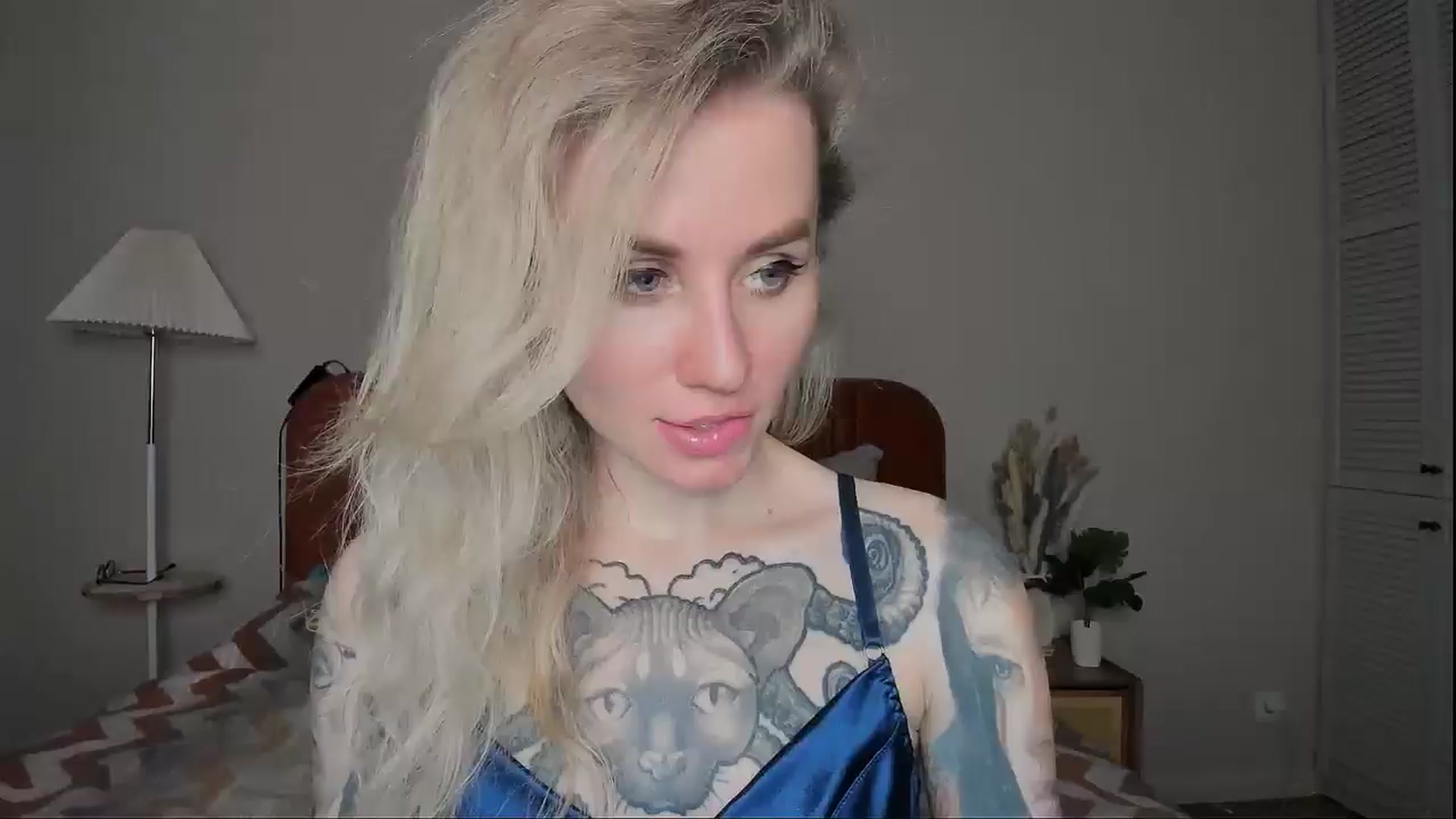 Gallery image thumbnail from Alexa_Smithhh's myfreecams stream on, 03/28/2025, 18:01 image 14 of 20
