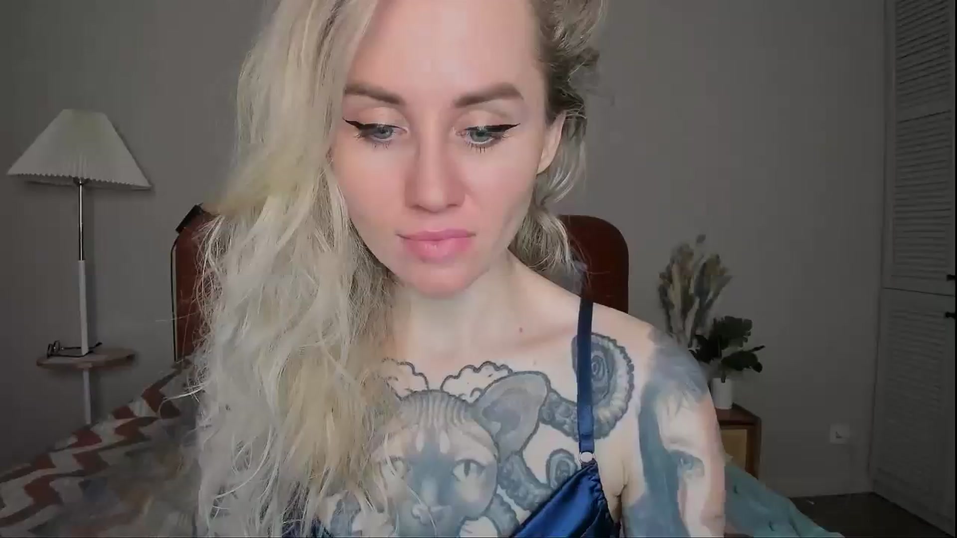 Gallery image thumbnail from Alexa_Smithhh's myfreecams stream on, 03/28/2025, 20:53 image 4 of 20