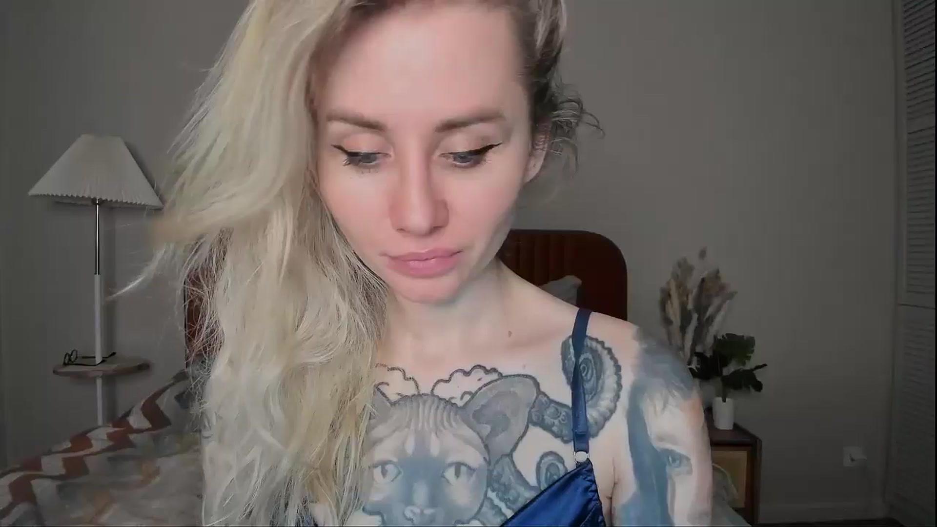 Gallery image thumbnail from Alexa_Smithhh's myfreecams stream on, 03/28/2025, 20:53 image 18 of 20