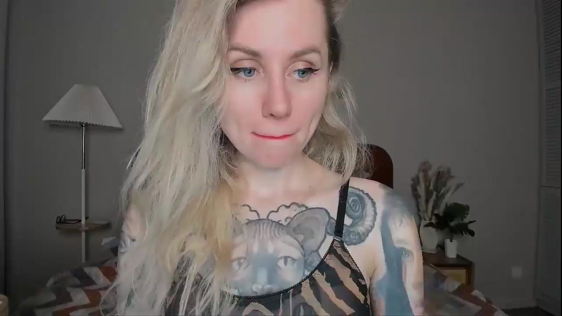 Gallery image thumbnail from Alexa_Smithhh's myfreecams stream on, 04/03/2025, 17:44 image 17 of 20