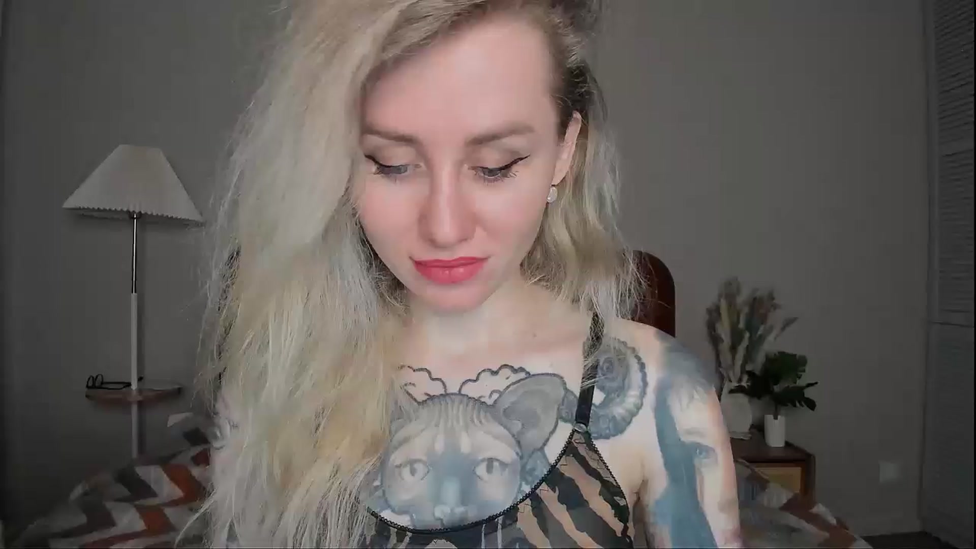 Gallery image thumbnail from Alexa_Smithhh's myfreecams stream on, 04/03/2025, 19:27 image 3 of 20