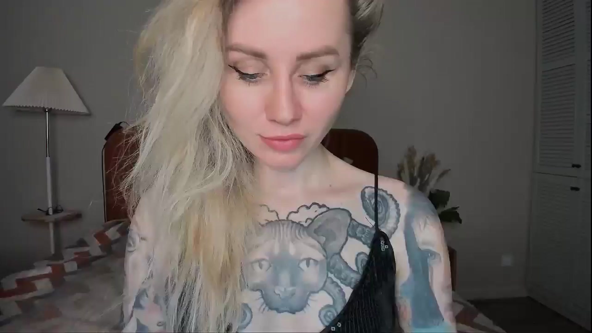Gallery image thumbnail from Alexa_Smithhh's myfreecams stream on, 04/04/2025, 17:49 image 20 of 20
