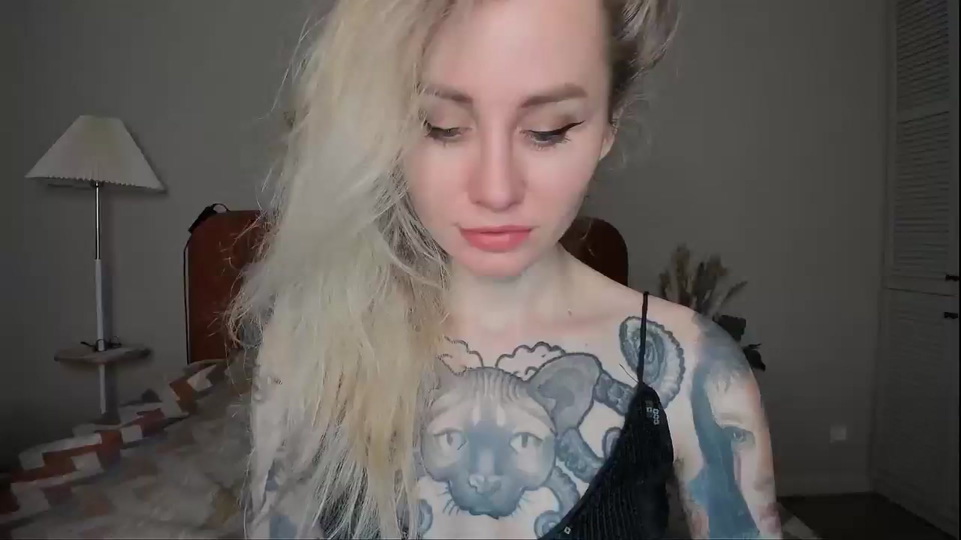 Gallery image thumbnail from Alexa_Smithhh's myfreecams stream on, 04/04/2025, 17:49 image 9 of 20