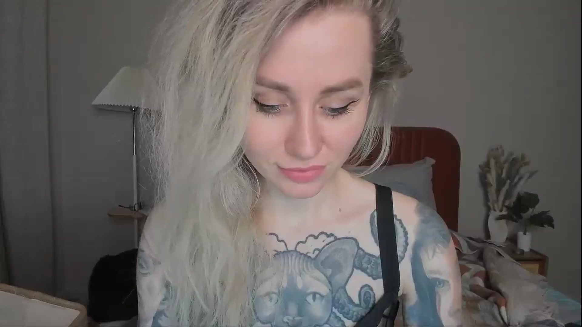 Gallery image thumbnail from Alexa_Smithhh's myfreecams stream on, 04/06/2025, 18:14 image 20 of 20