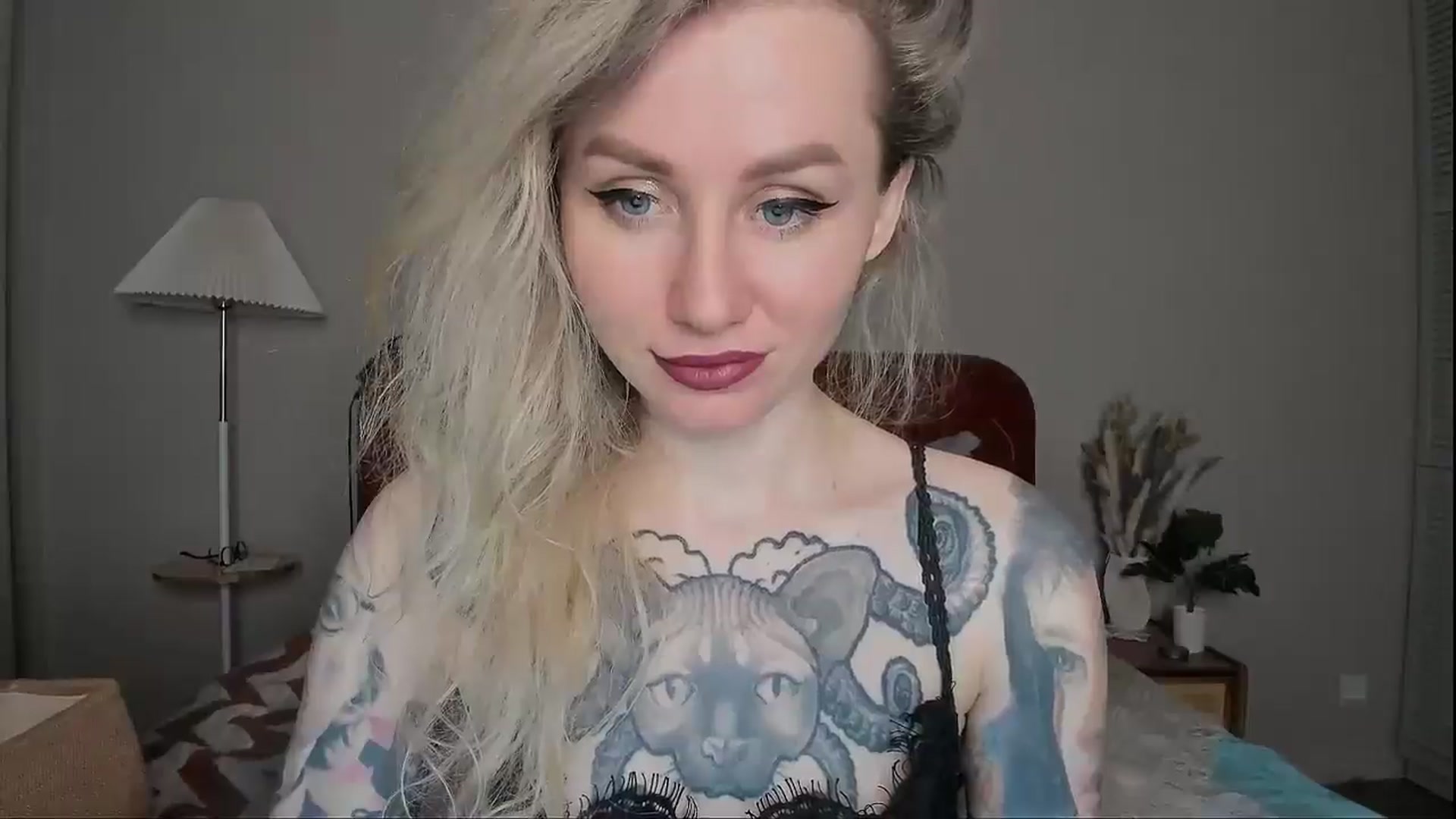 Gallery image thumbnail from Alexa_Smithhh's myfreecams stream on, 04/07/2025, 18:42 image 3 of 20