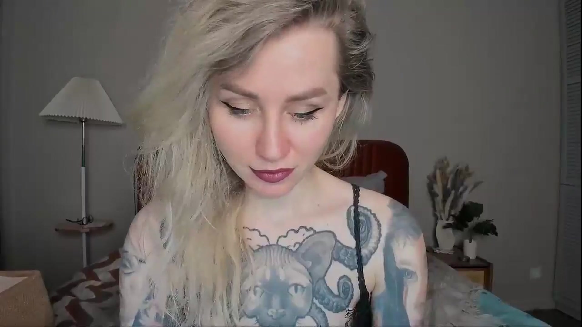 Gallery image thumbnail from Alexa_Smithhh's myfreecams stream on, 04/07/2025, 18:42 image 10 of 20