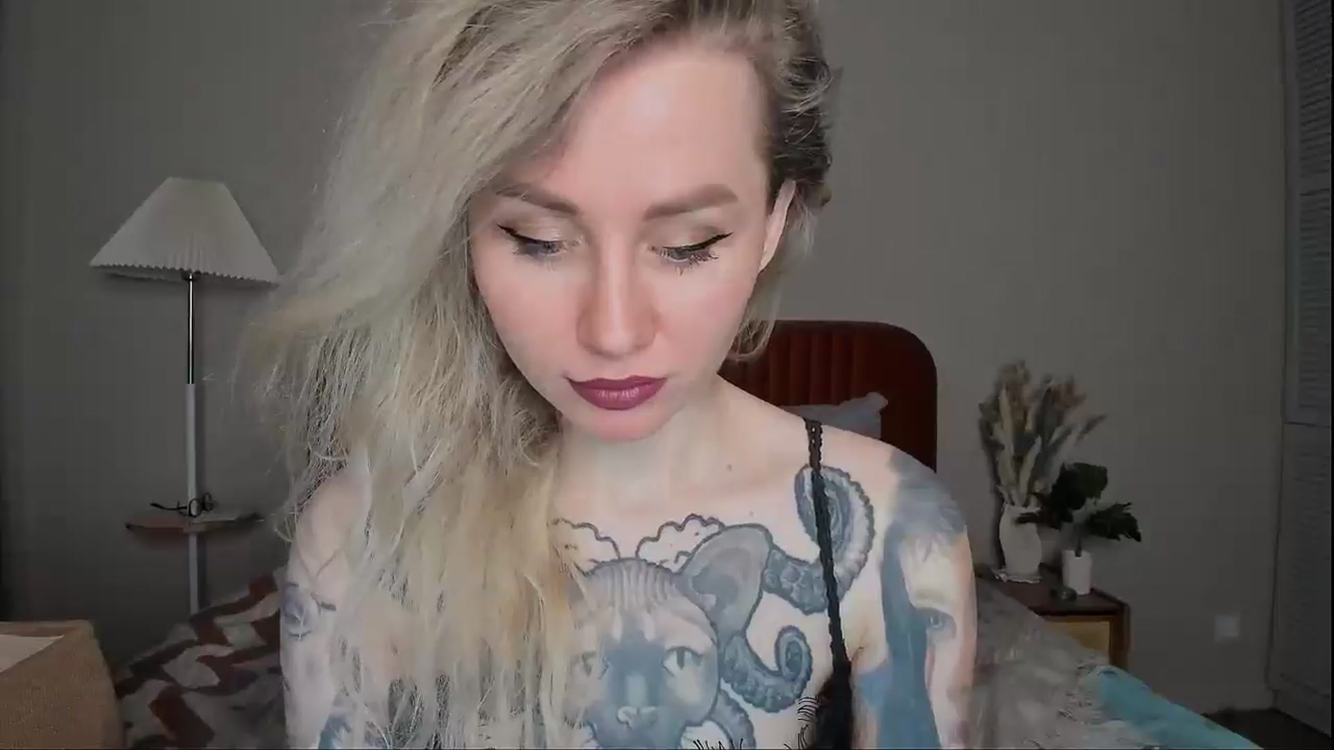 Gallery image thumbnail from Alexa_Smithhh's myfreecams stream on, 04/07/2025, 18:42 image 8 of 20