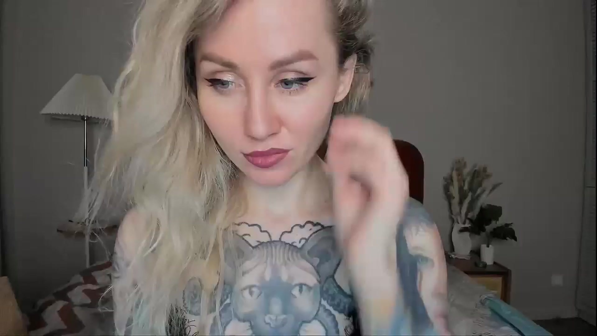 Gallery image thumbnail from Alexa_Smithhh's myfreecams stream on, 04/07/2025, 19:50 image 12 of 20