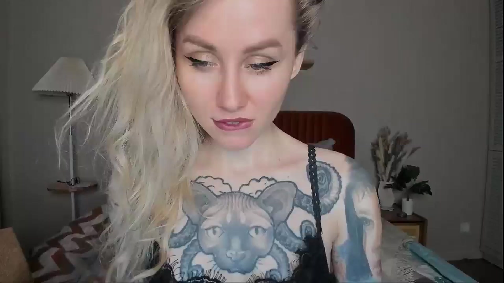 Gallery image thumbnail from Alexa_Smithhh's myfreecams stream on, 04/07/2025, 19:50 image 2 of 20