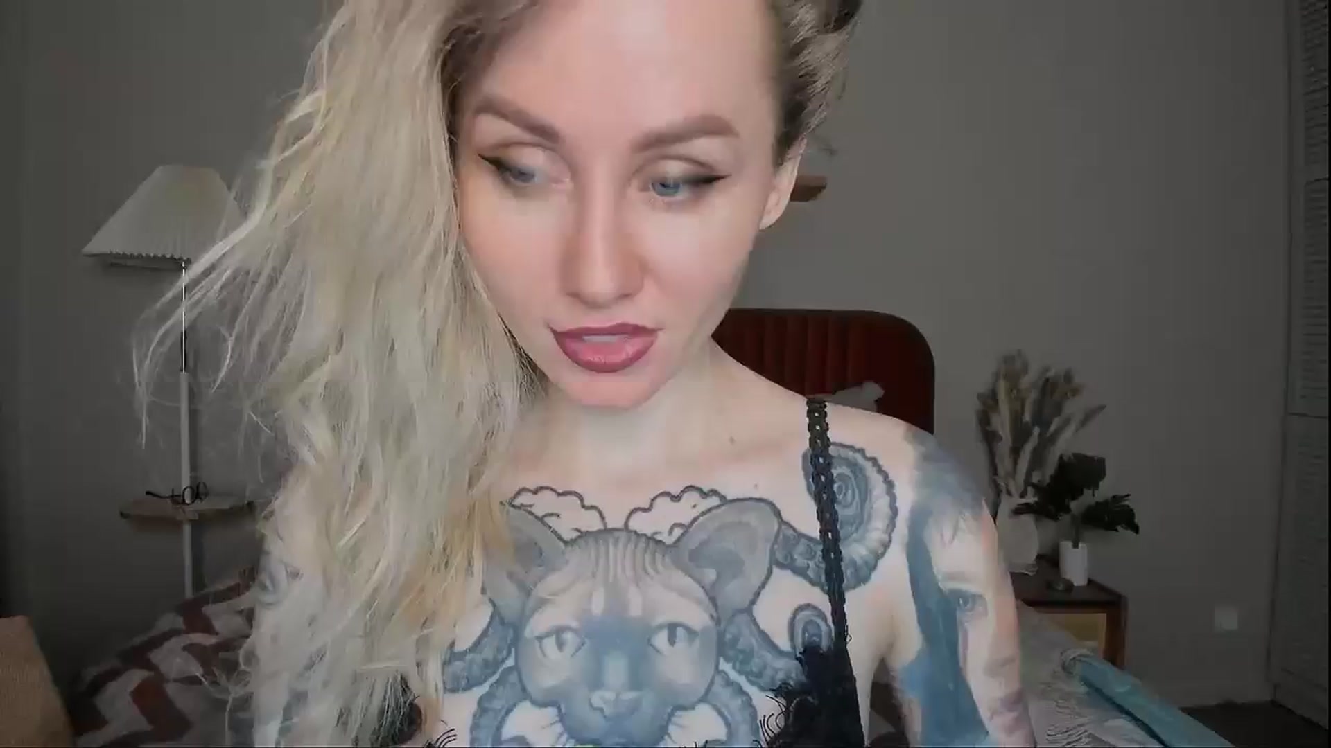 Gallery image thumbnail from Alexa_Smithhh's myfreecams stream on, 04/07/2025, 19:50 image 3 of 20