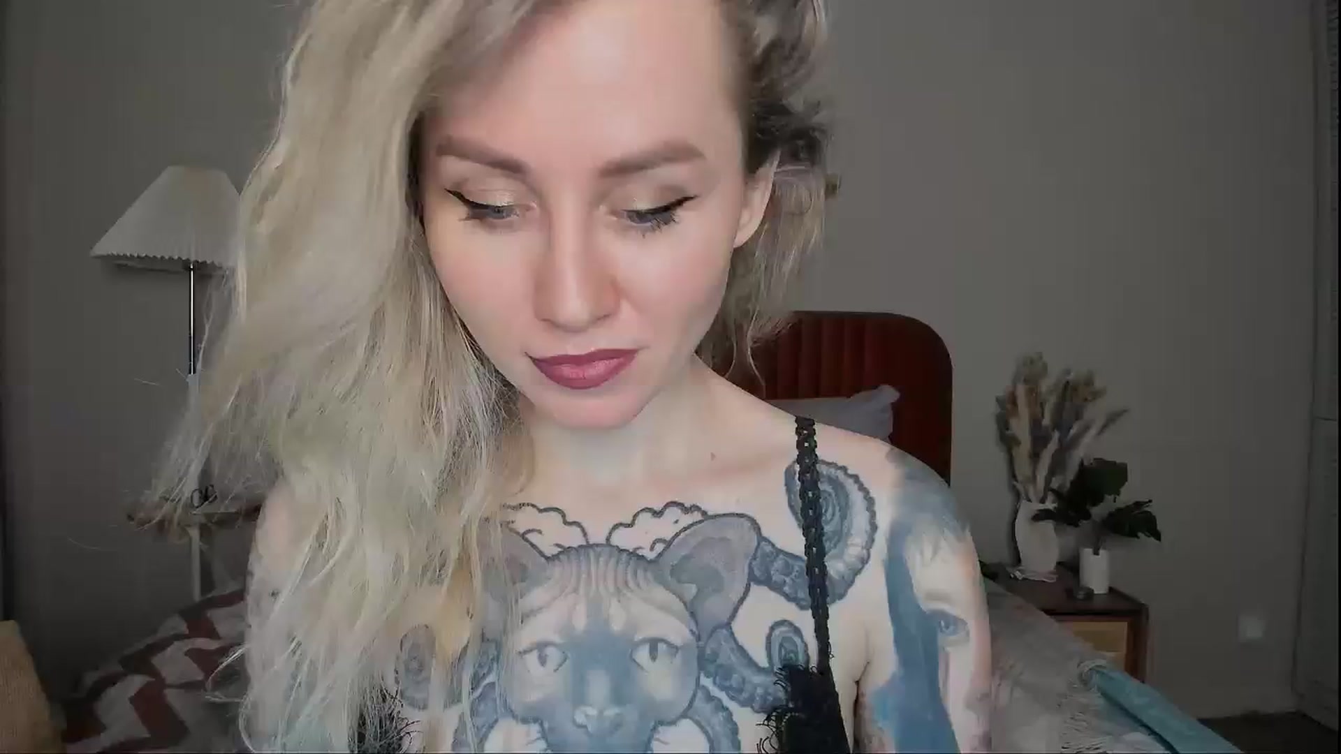Gallery image thumbnail from Alexa_Smithhh's myfreecams stream on, 04/07/2025, 19:50 image 14 of 20