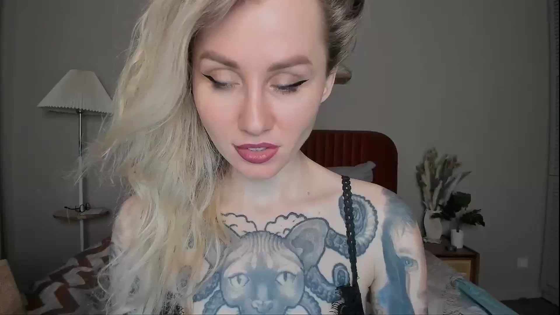 Gallery image thumbnail from Alexa_Smithhh's myfreecams stream on, 04/07/2025, 19:50 image 9 of 20