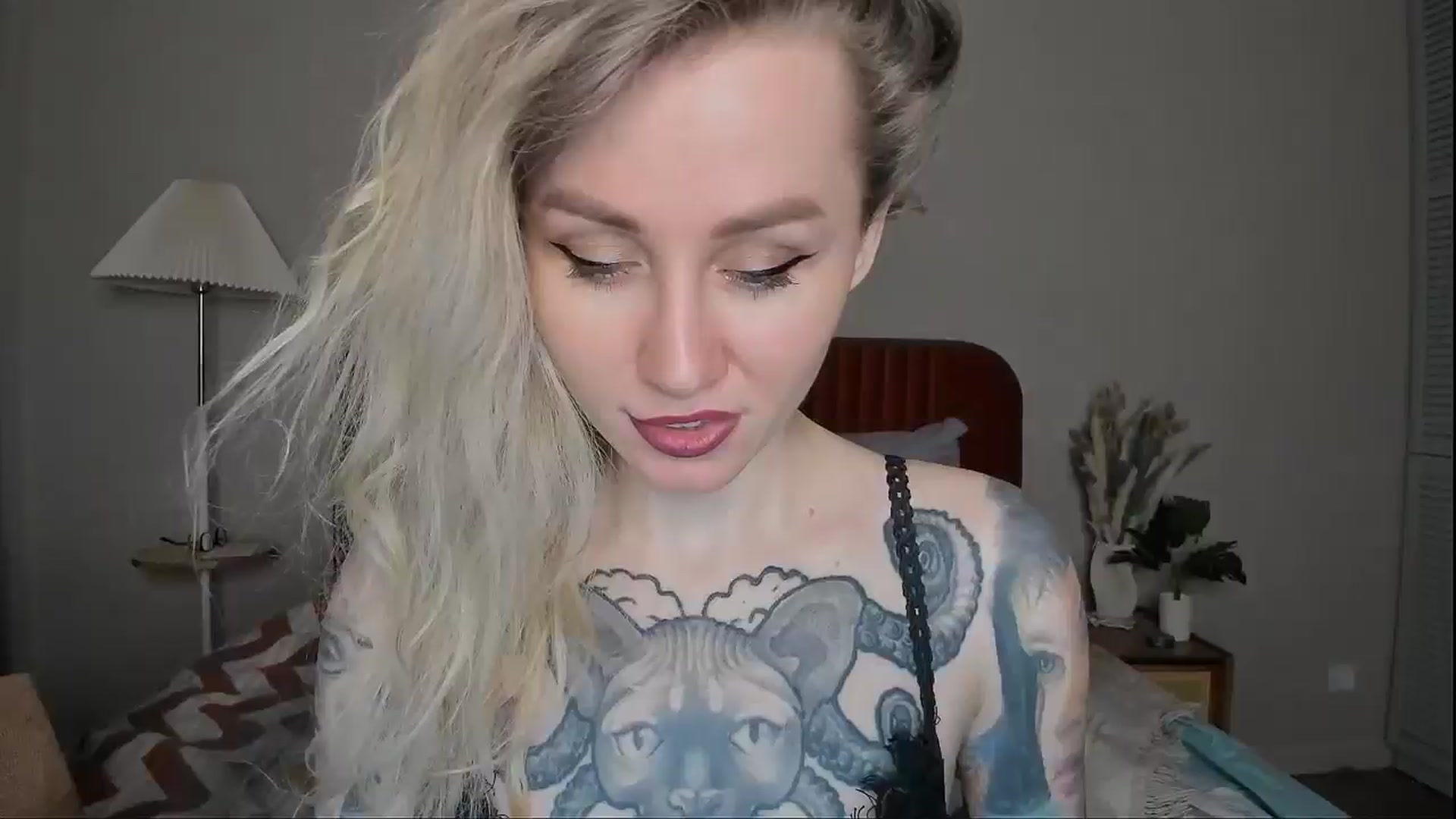 Gallery image thumbnail from Alexa_Smithhh's myfreecams stream on, 04/07/2025, 19:50 image 6 of 20