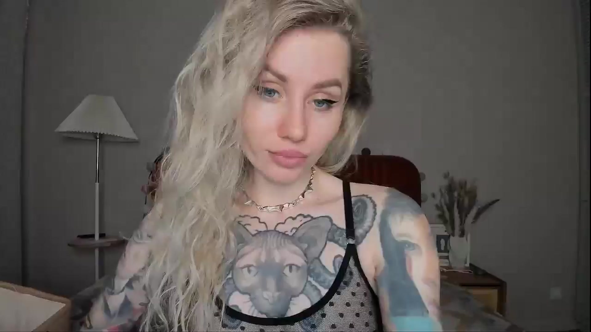 Gallery image thumbnail from Alexa_Smithhh's myfreecams stream on, 04/13/2025, 18:40 image 3 of 20