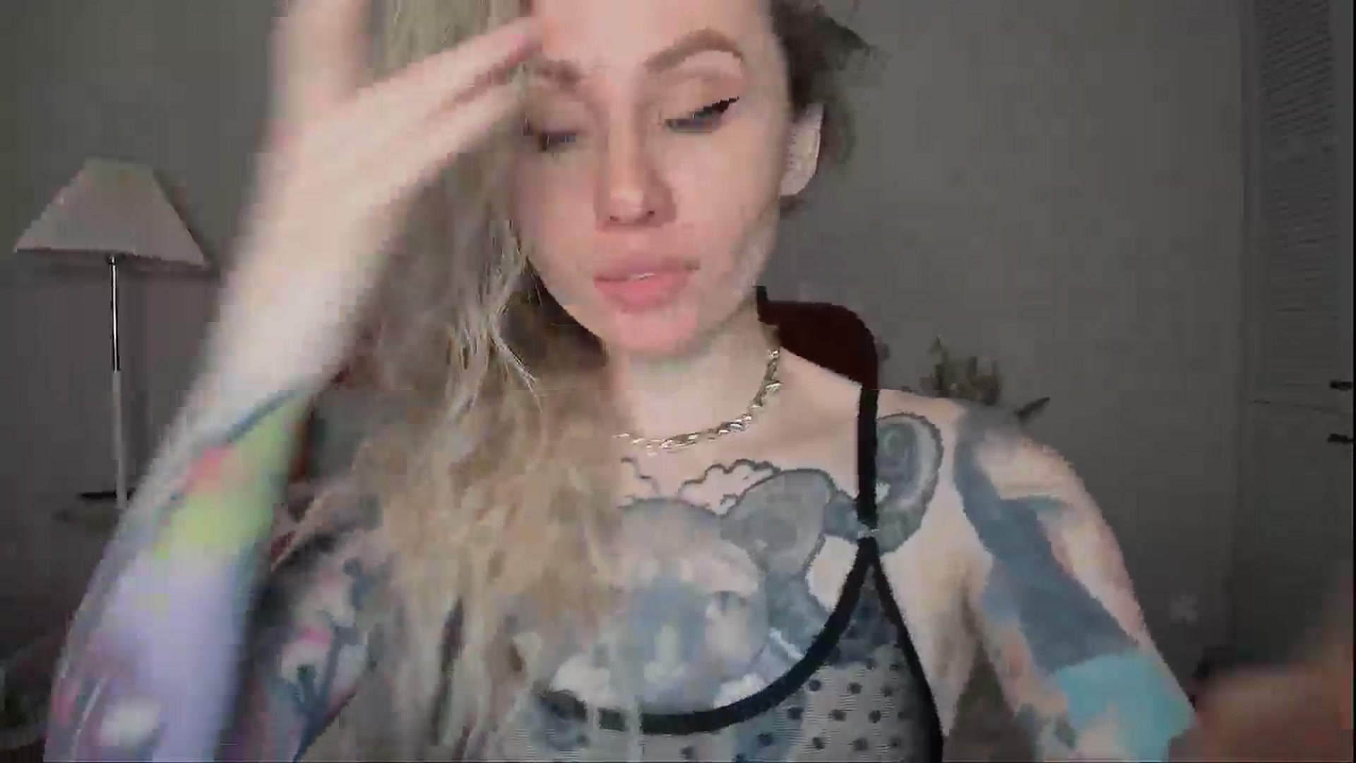 Gallery image thumbnail from Alexa_Smithhh's myfreecams stream on, 04/13/2025, 21:22 image 8 of 20