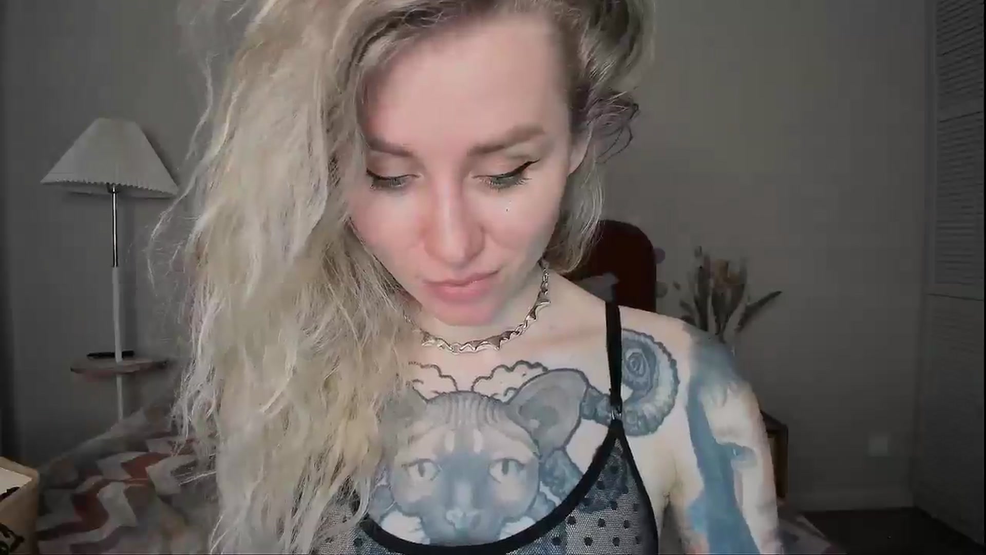 Gallery image thumbnail from Alexa_Smithhh's myfreecams stream on, 04/13/2025, 21:22 image 14 of 20