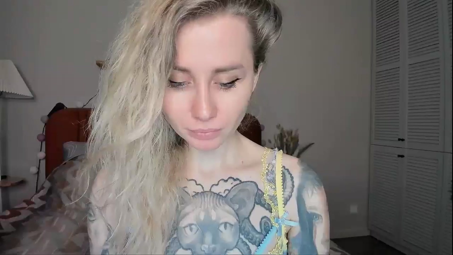 Gallery image thumbnail from Alexa_Smithhh's myfreecams stream on, 04/15/2025, 20:09 image 18 of 20