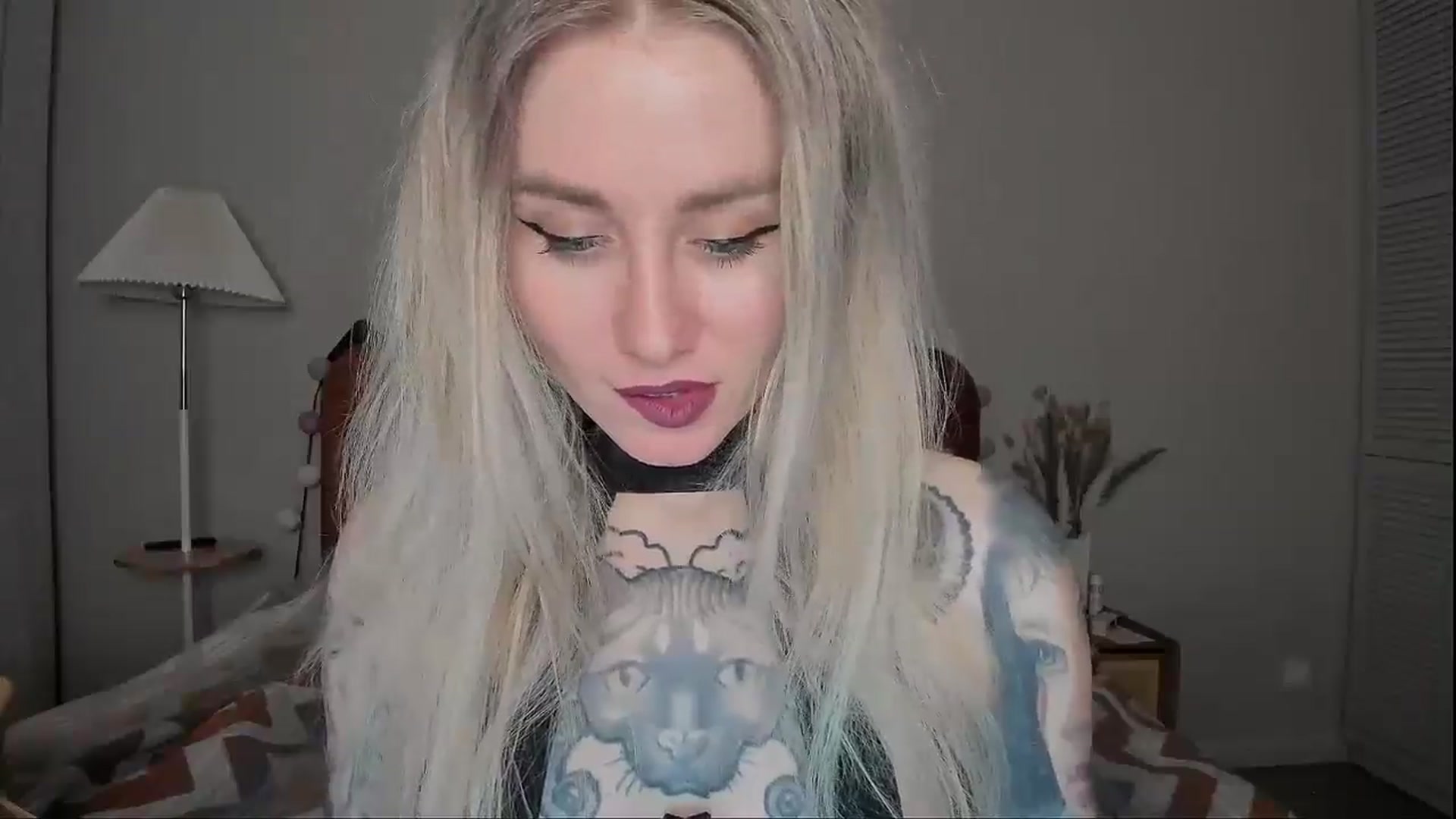 Gallery image thumbnail from Alexa_Smithhh's myfreecams stream on, 04/17/2025, 17:59 image 8 of 20