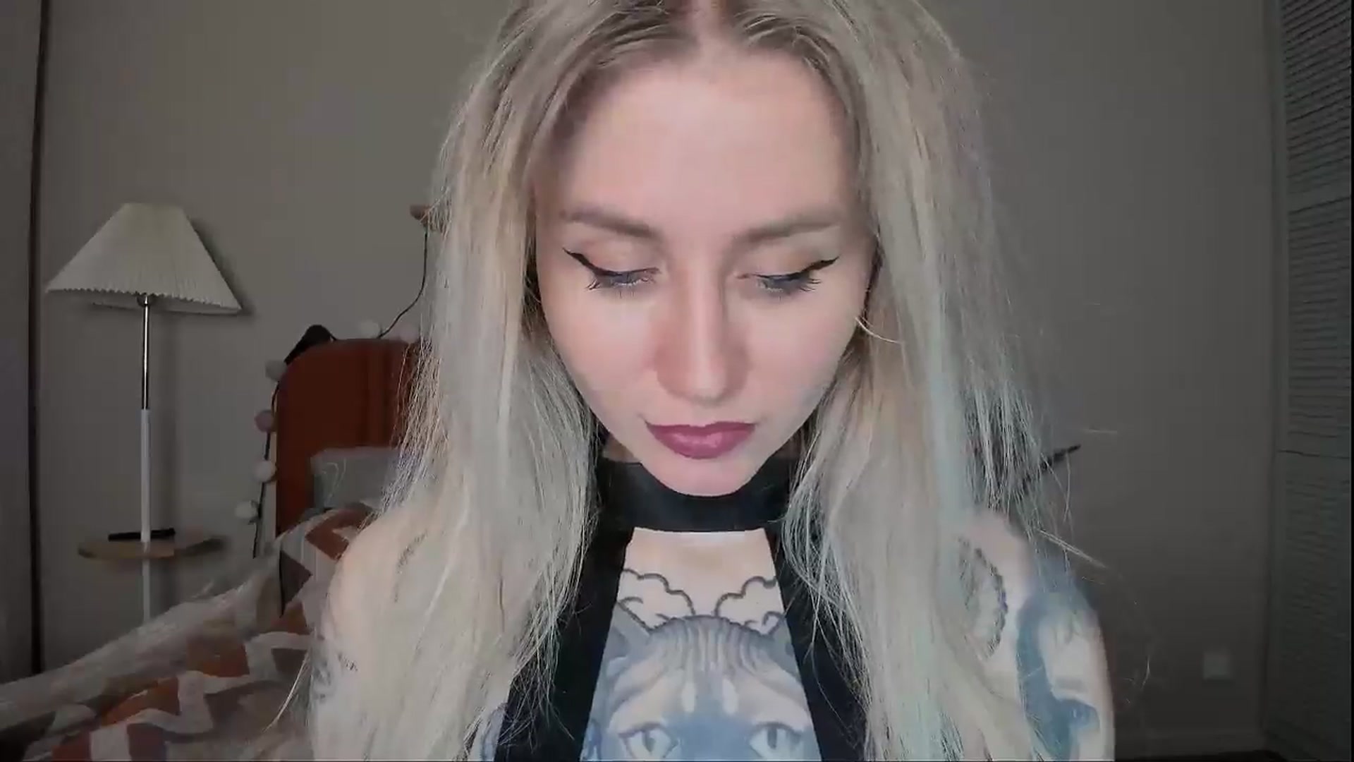 Gallery image thumbnail from Alexa_Smithhh's myfreecams stream on, 04/17/2025, 21:16 image 16 of 20