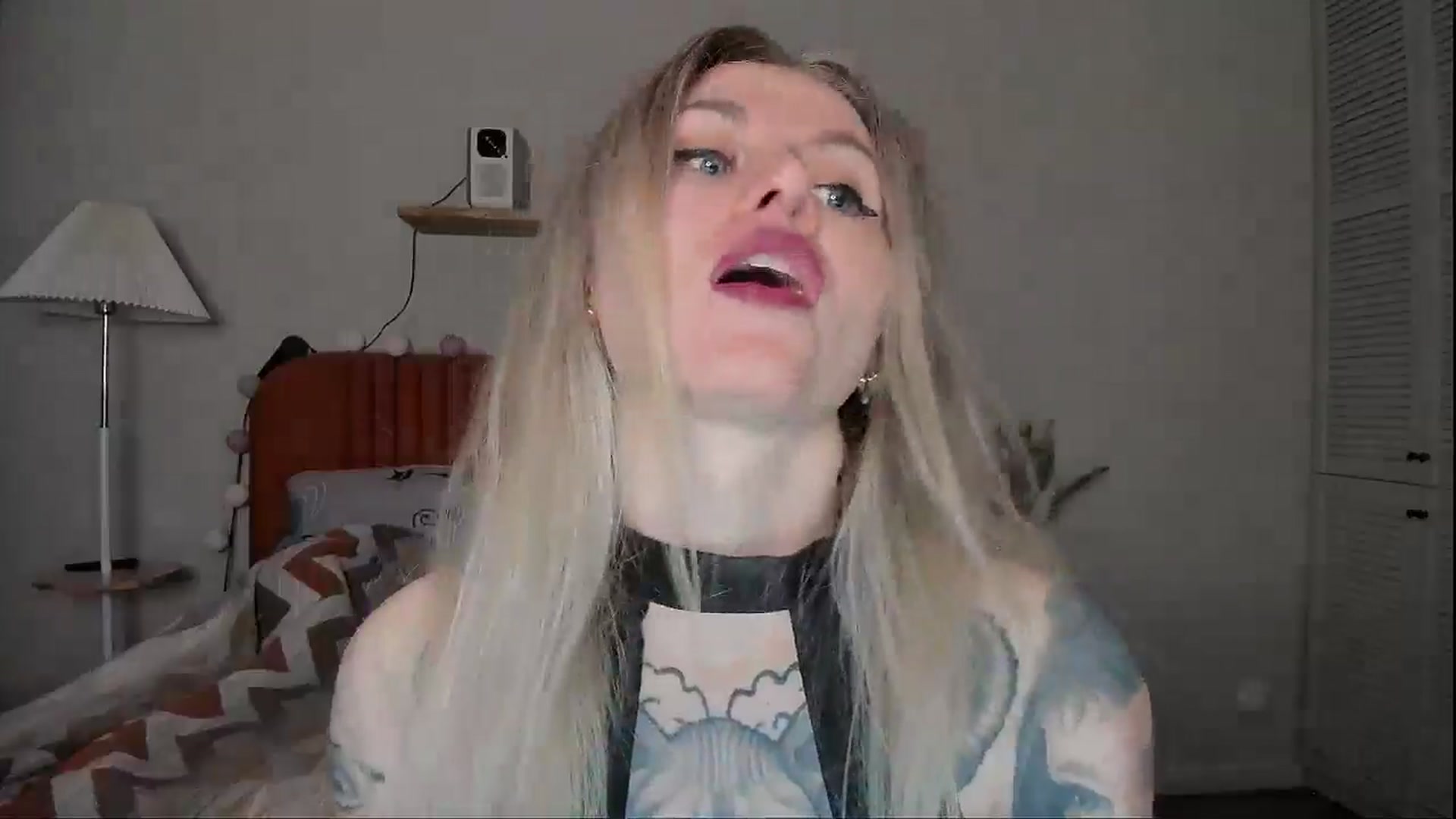 Gallery image thumbnail from Alexa_Smithhh's myfreecams stream on, 04/17/2025, 21:16 image 12 of 20